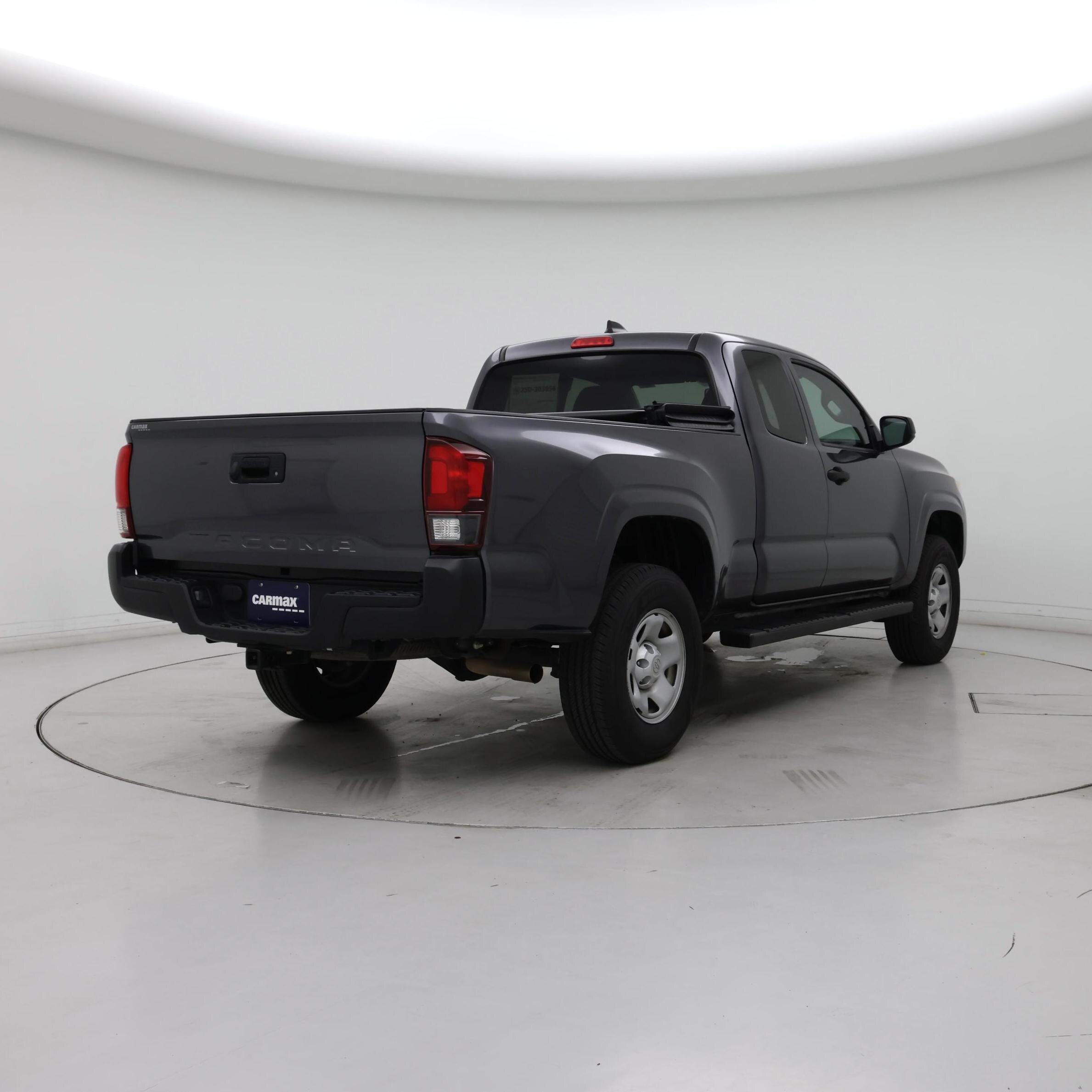 Thumbnail: 2020 Toyota Tacoma - 8