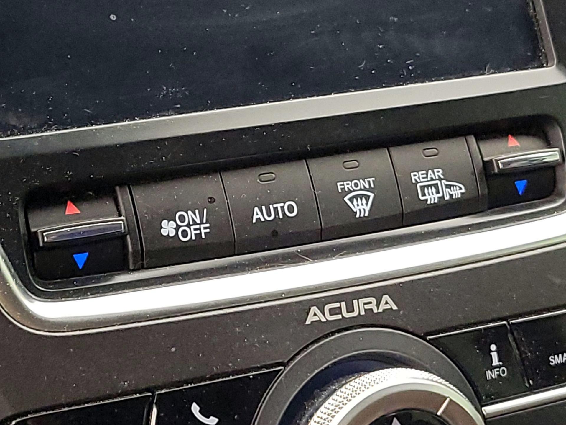 Thumbnail: 2020 Acura MDX - 17