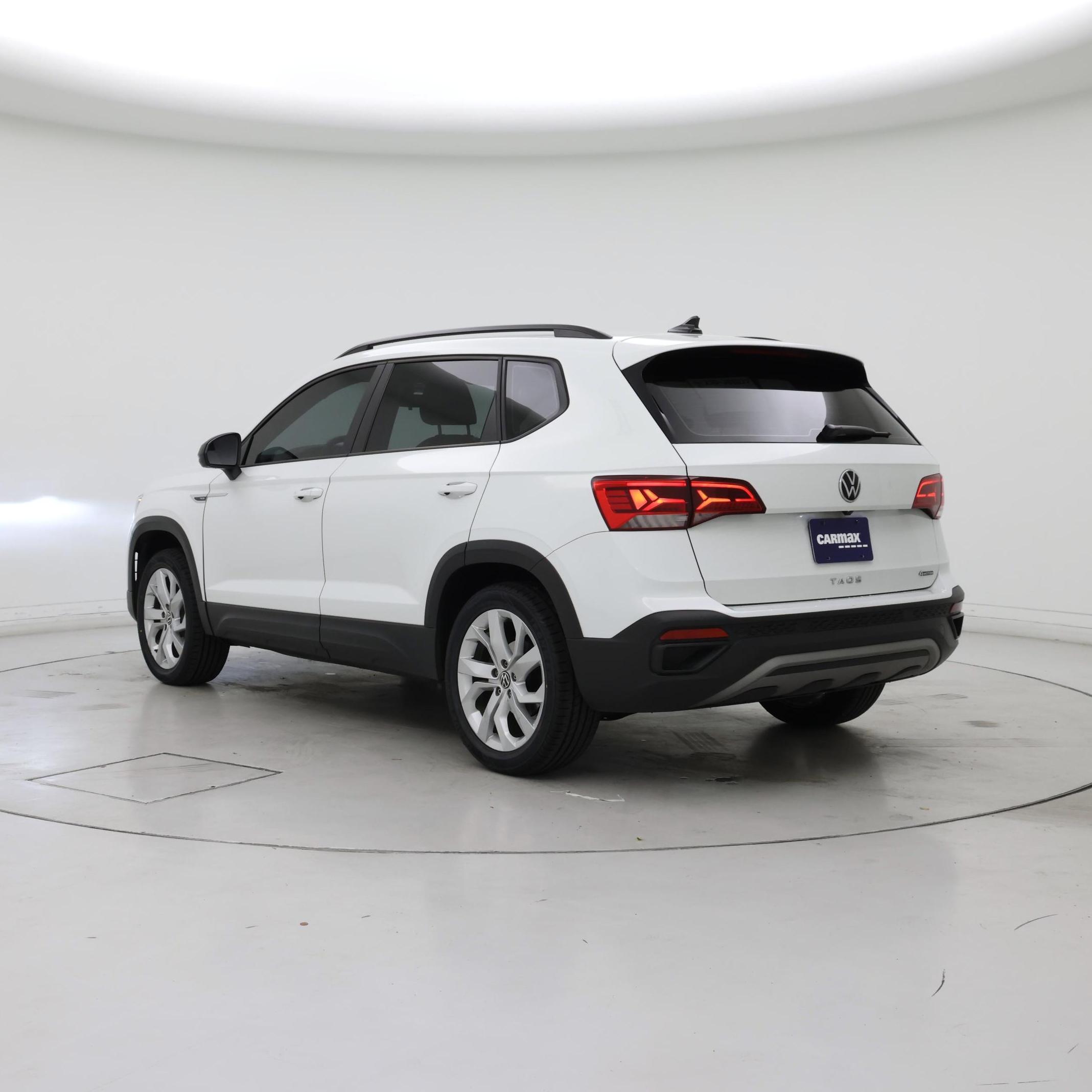 Thumbnail: 2023 Volkswagen Taos - 2