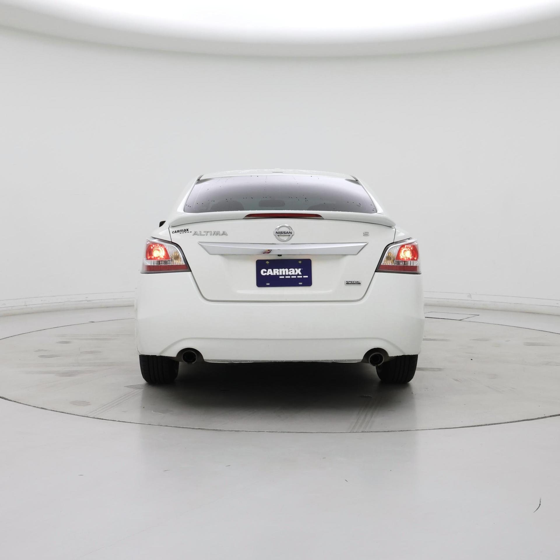 Thumbnail: 2015 Nissan Altima - 6