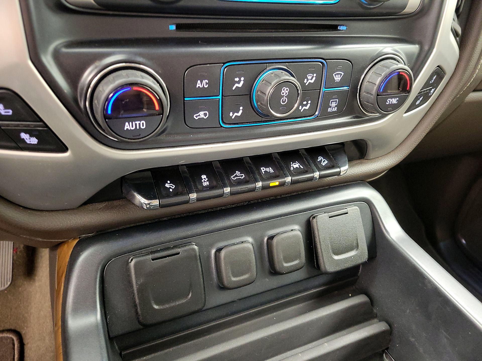 Thumbnail: 2017 GMC Sierra 1500 - 14