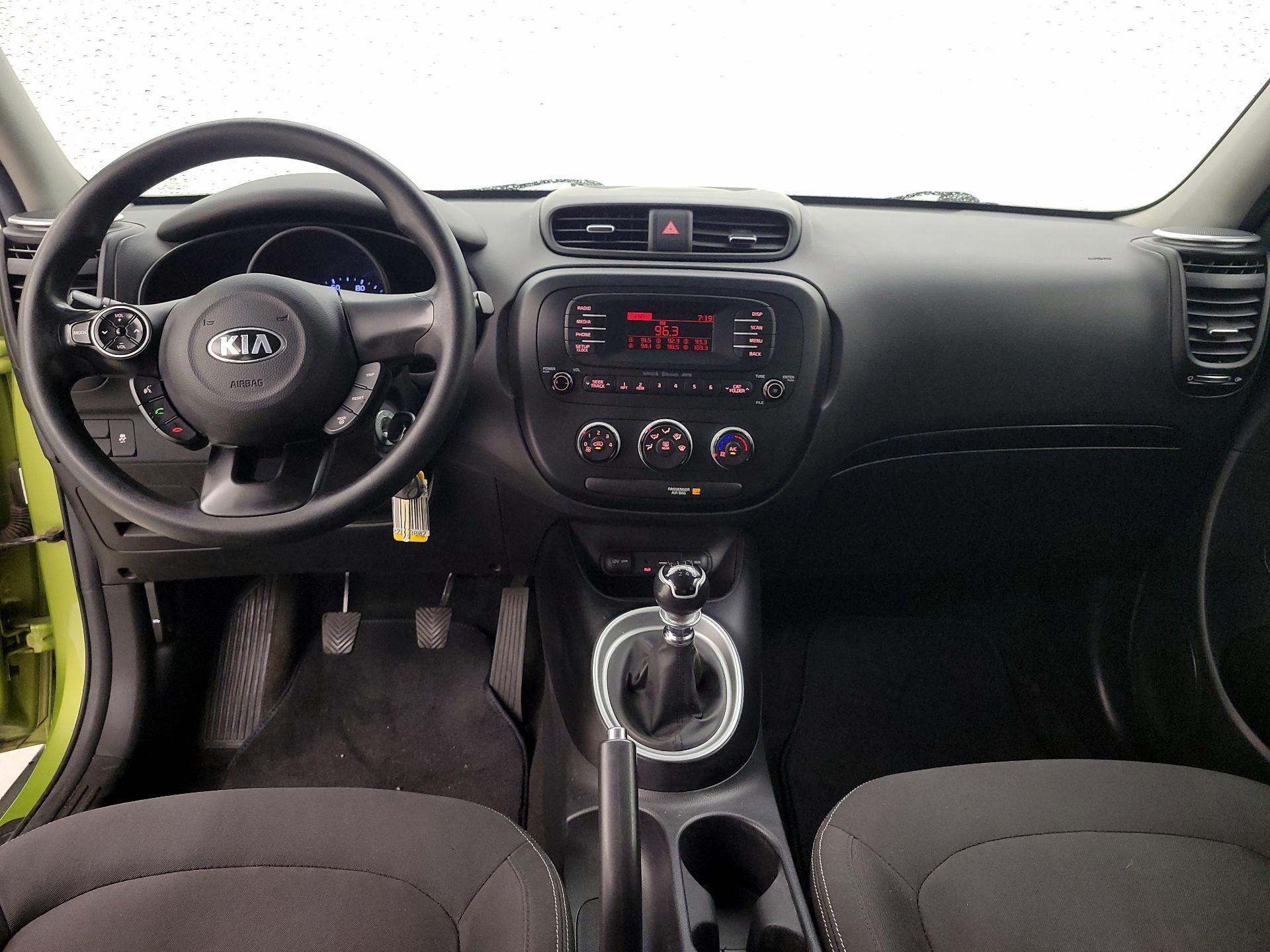 Thumbnail: 2015 Kia Soul - 9