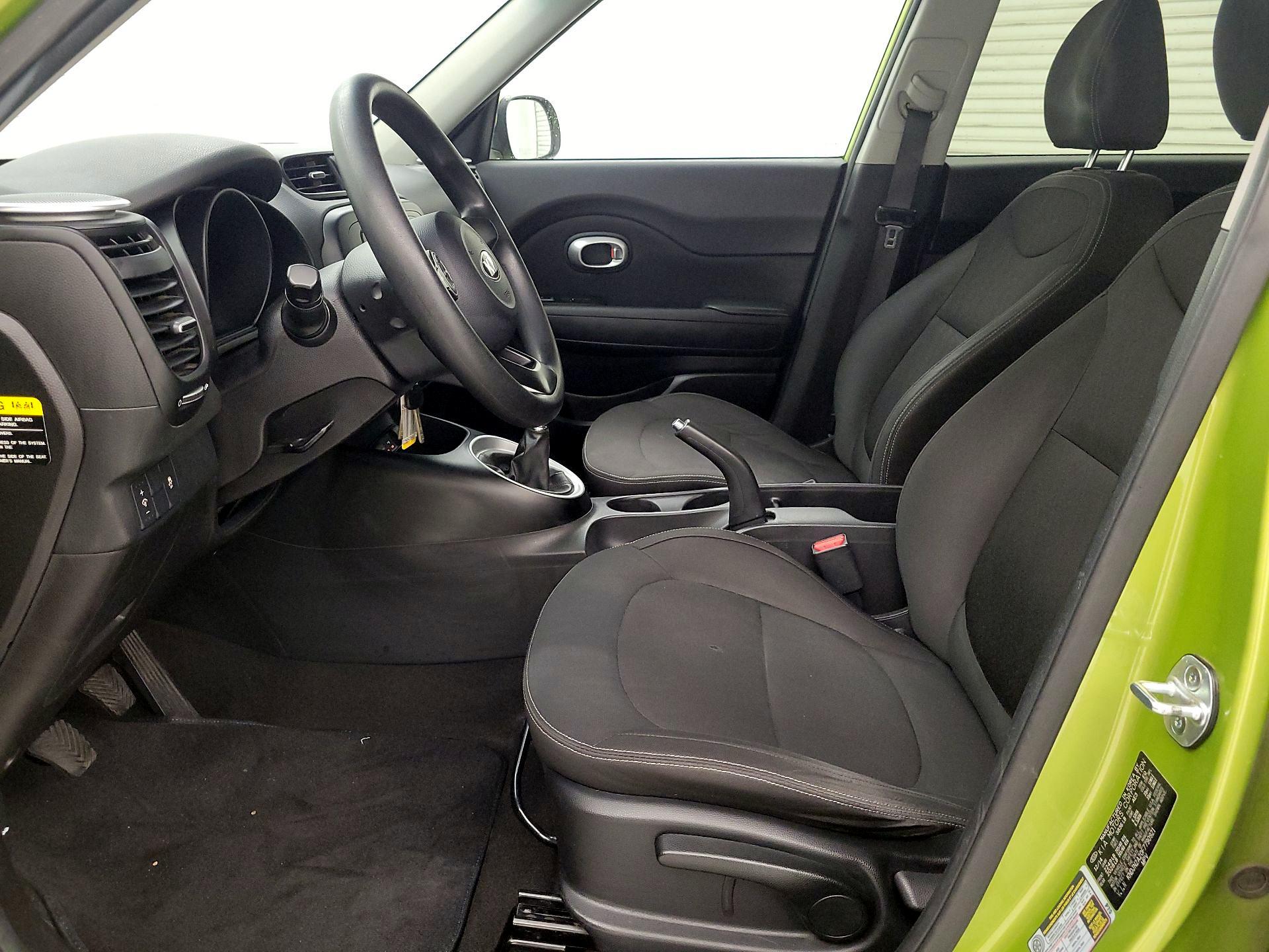 Thumbnail: 2015 Kia Soul - 11