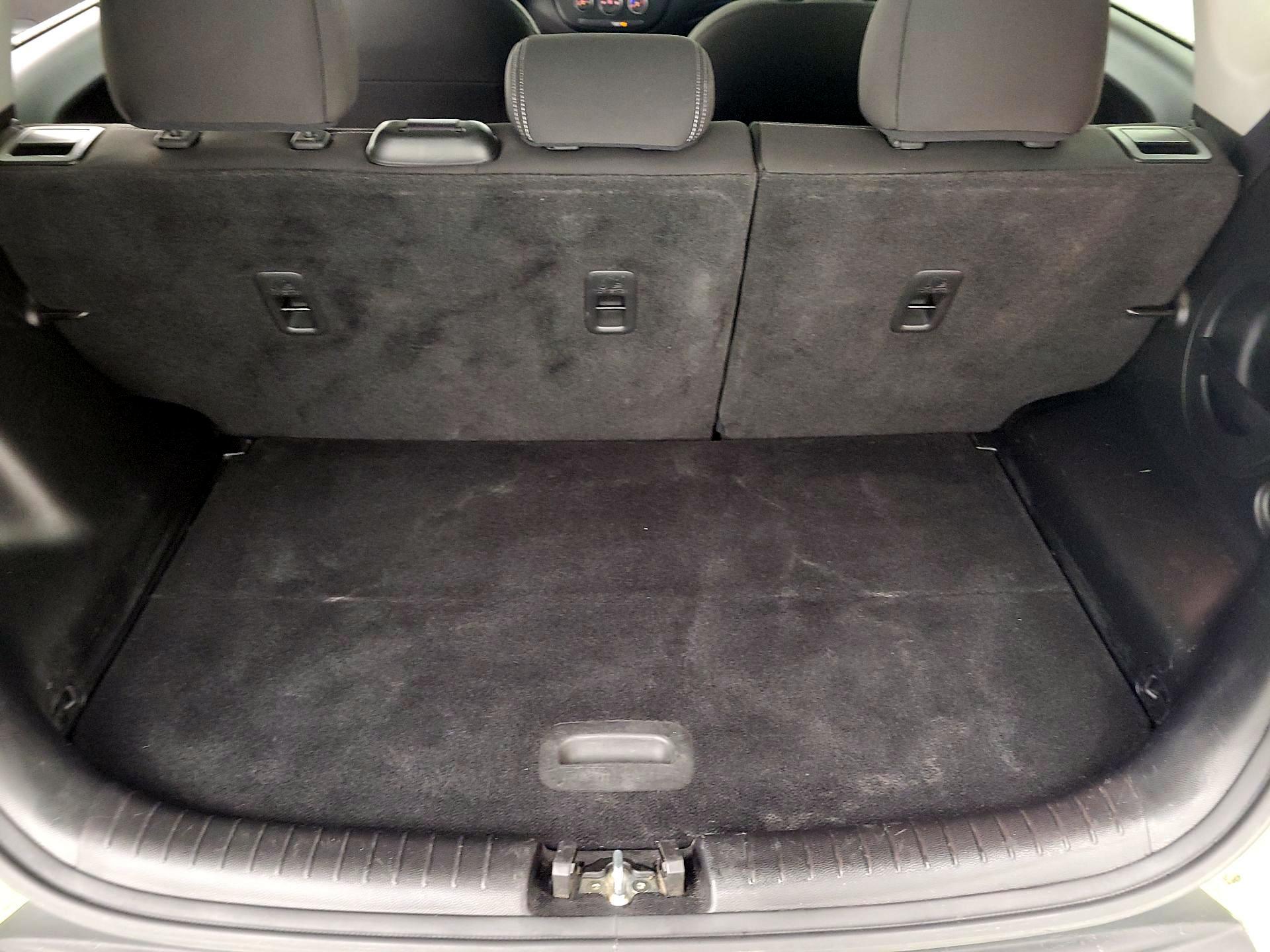 Thumbnail: 2015 Kia Soul - 19