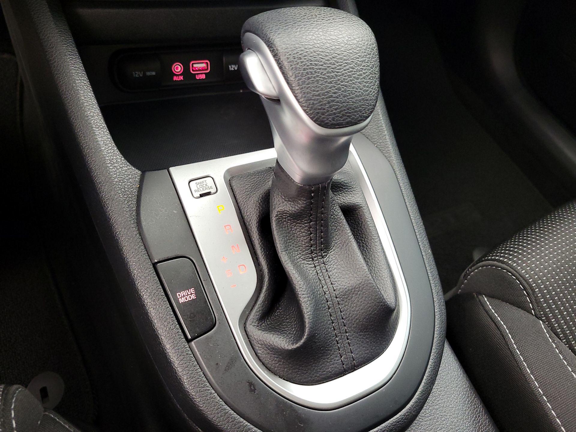 Thumbnail: 2021 Kia Forte - 15