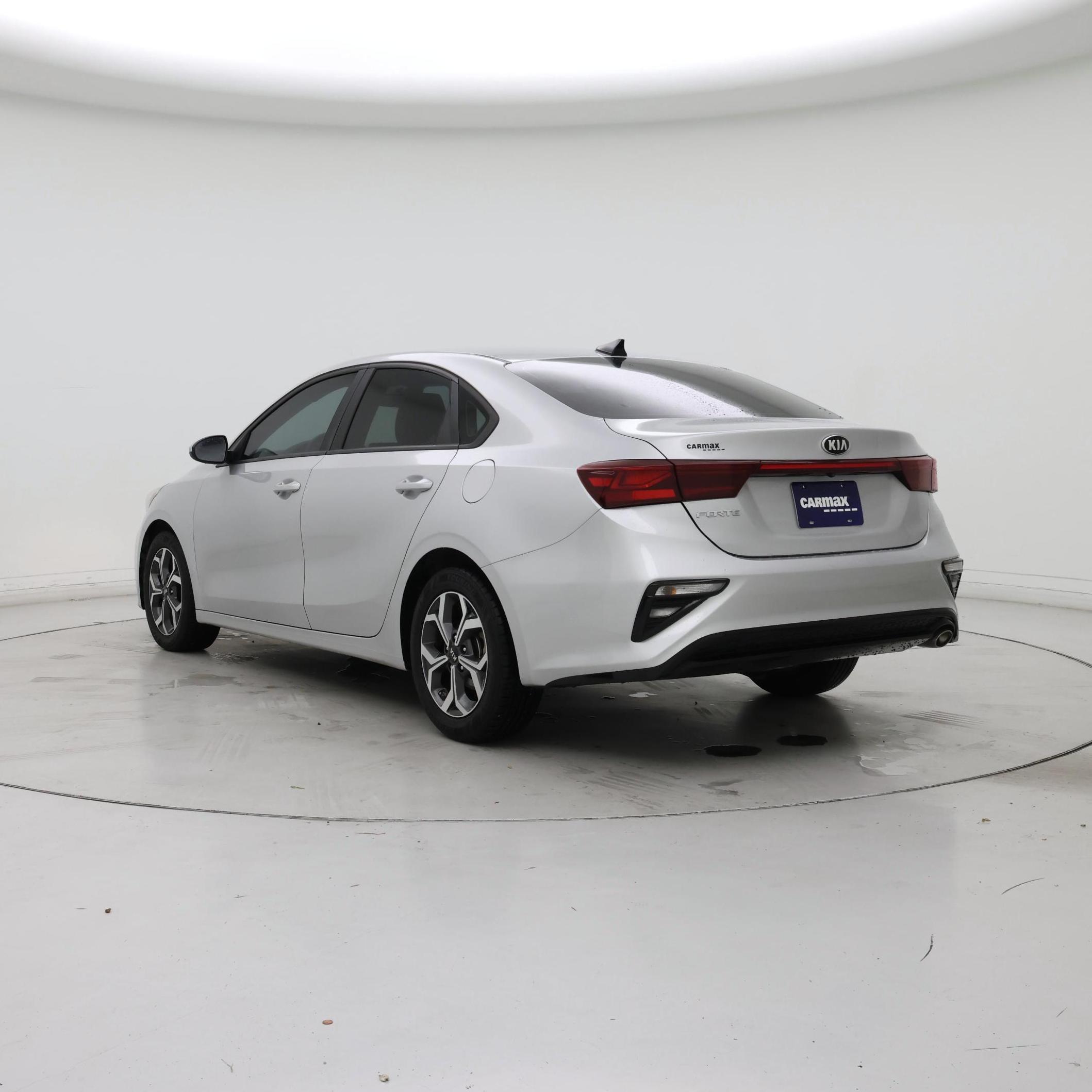 Thumbnail: 2021 Kia Forte - 2