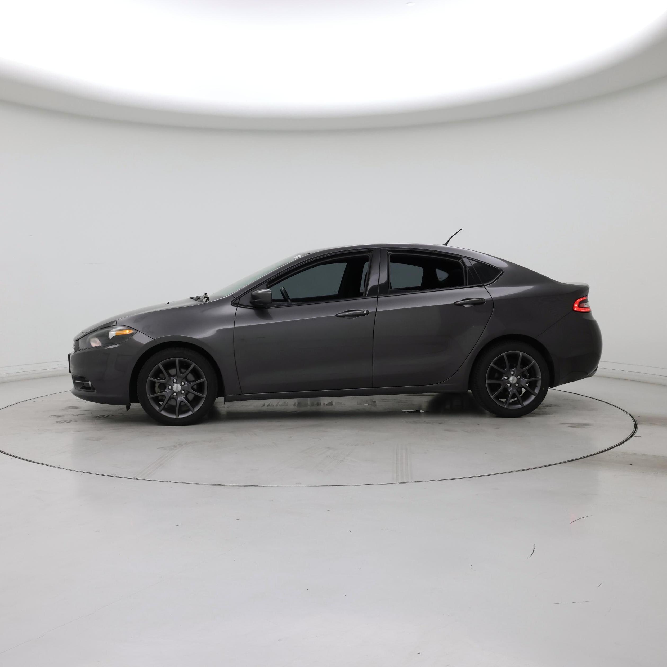 Thumbnail: 2016 Dodge Dart - 3