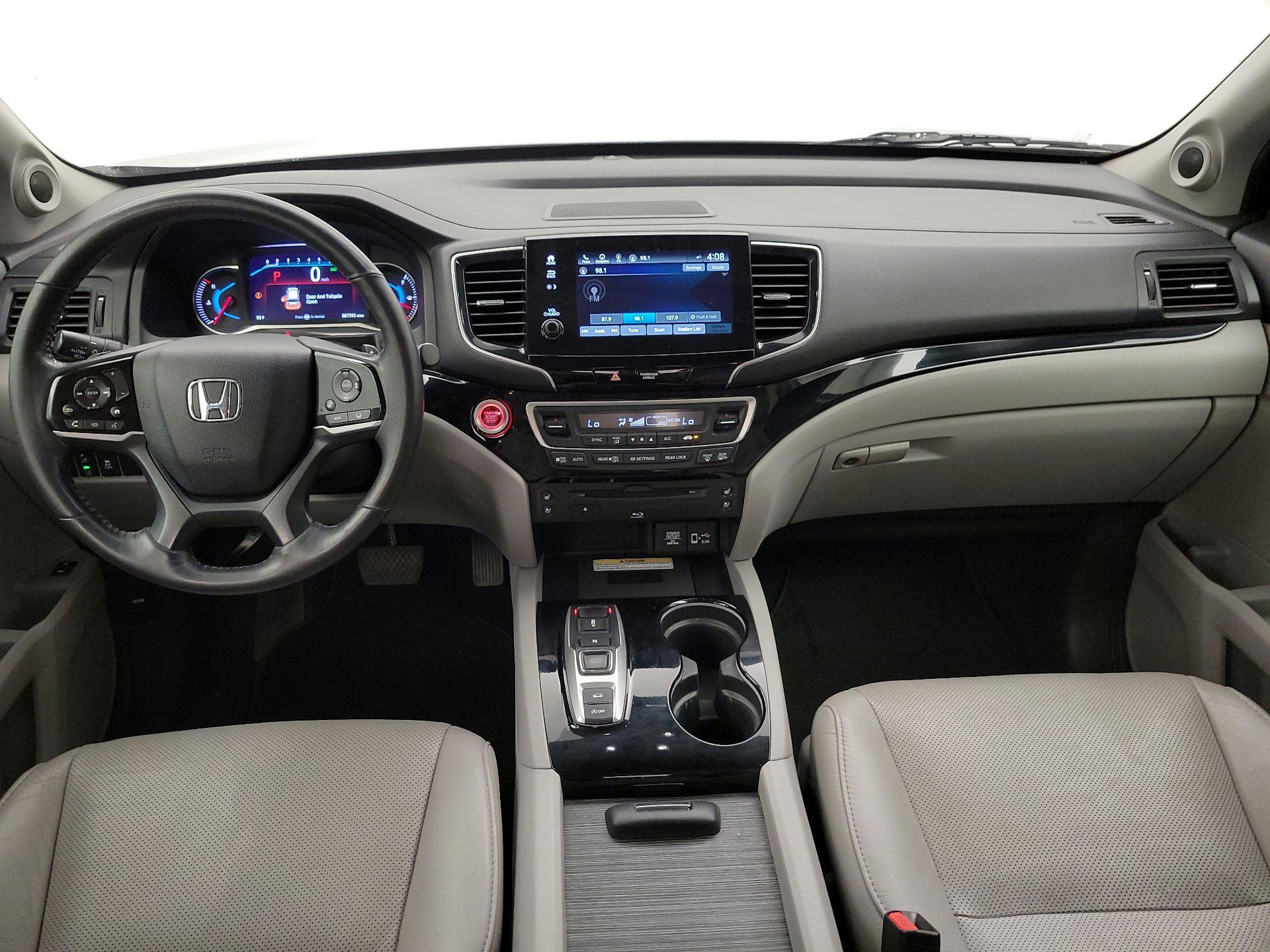 Thumbnail: 2019 Honda Pilot - 9