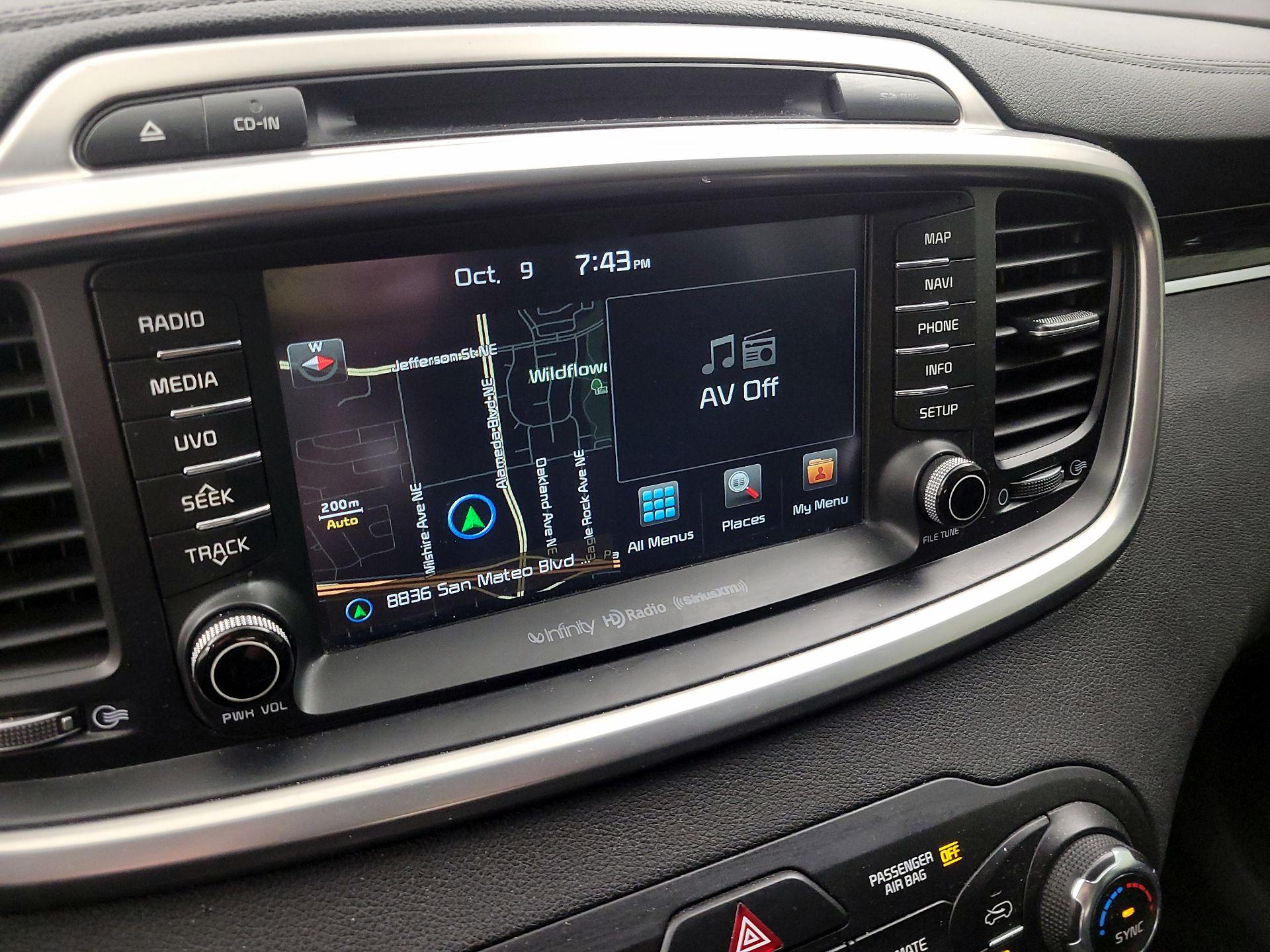 Thumbnail: 2016 Kia Sorento - 13