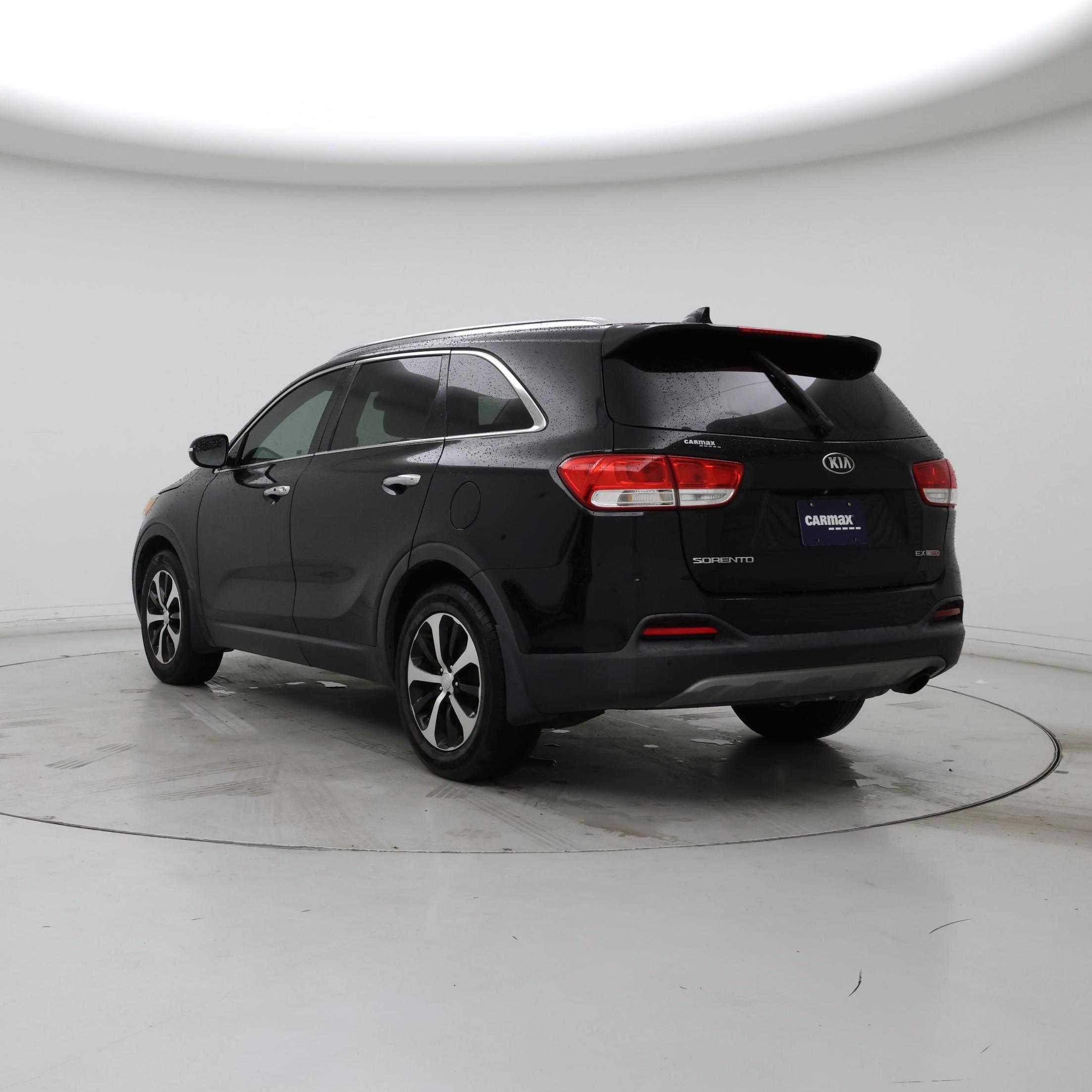 Thumbnail: 2016 Kia Sorento - 2