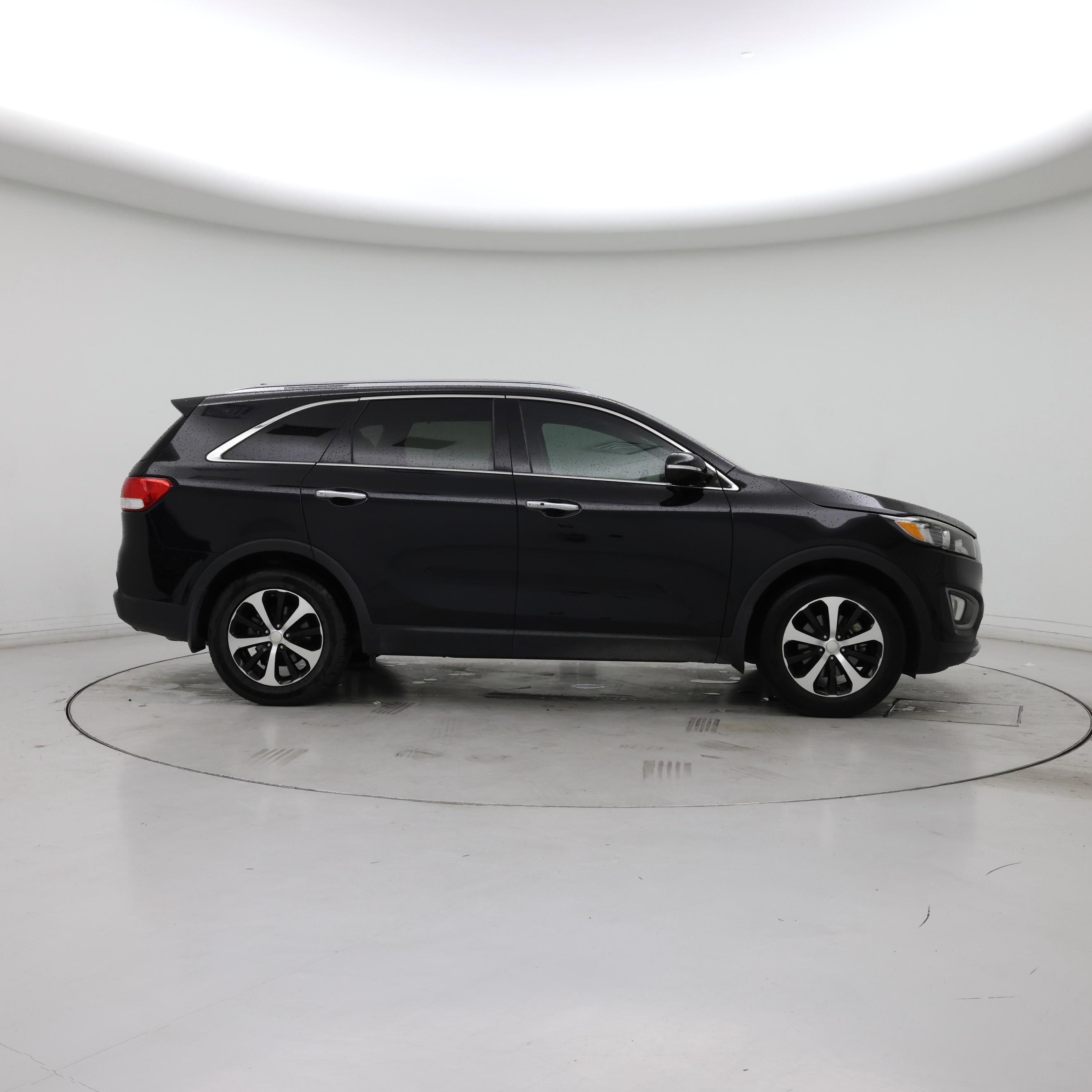 Thumbnail: 2016 Kia Sorento - 7