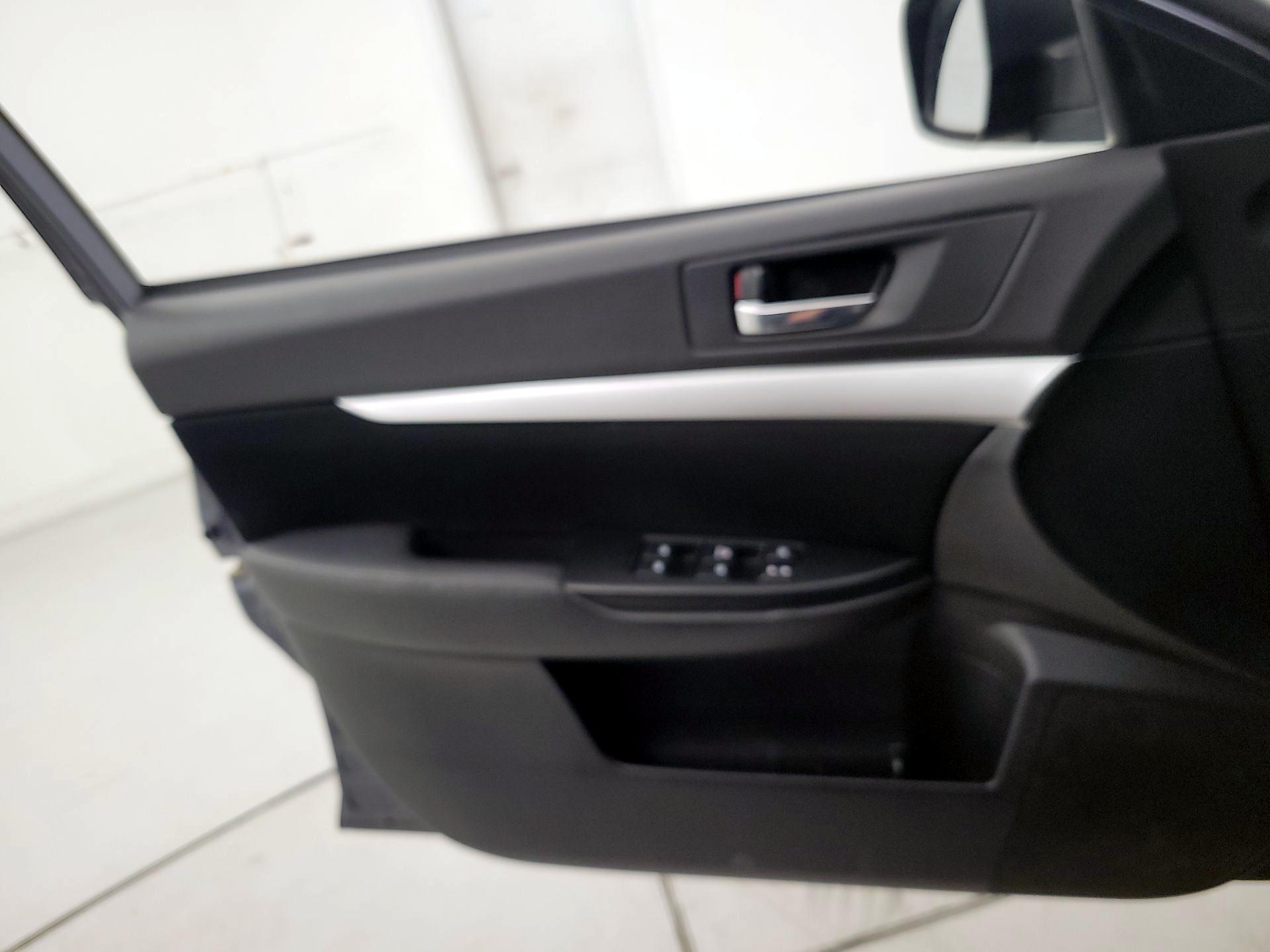 Thumbnail: 2014 Subaru Outback - 12