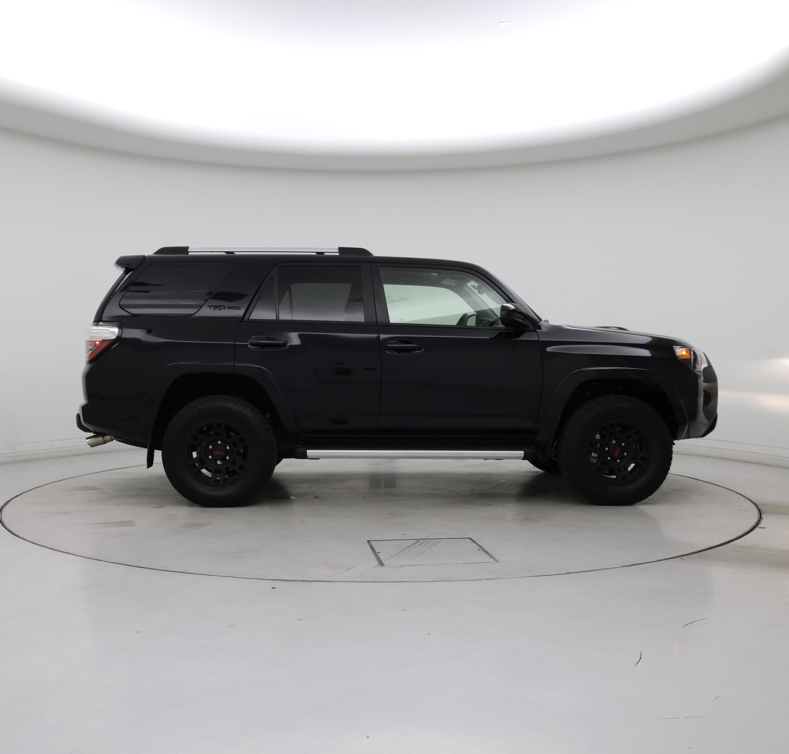 Thumbnail: 2018 Toyota 4Runner - 7