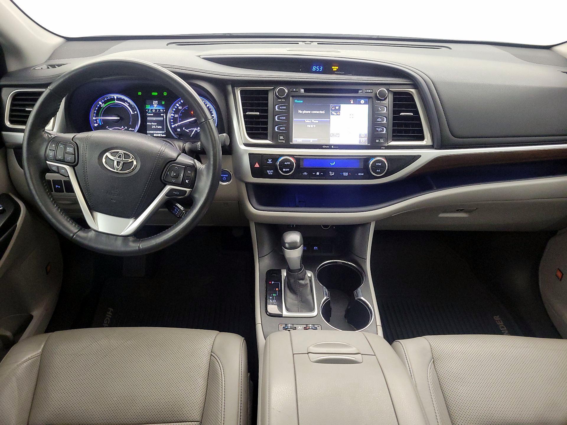 Thumbnail: 2015 Toyota Highlander - 9