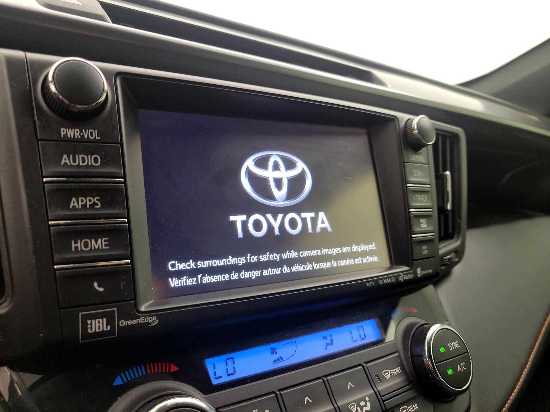 Thumbnail: 2016 Toyota RAV4 - 15