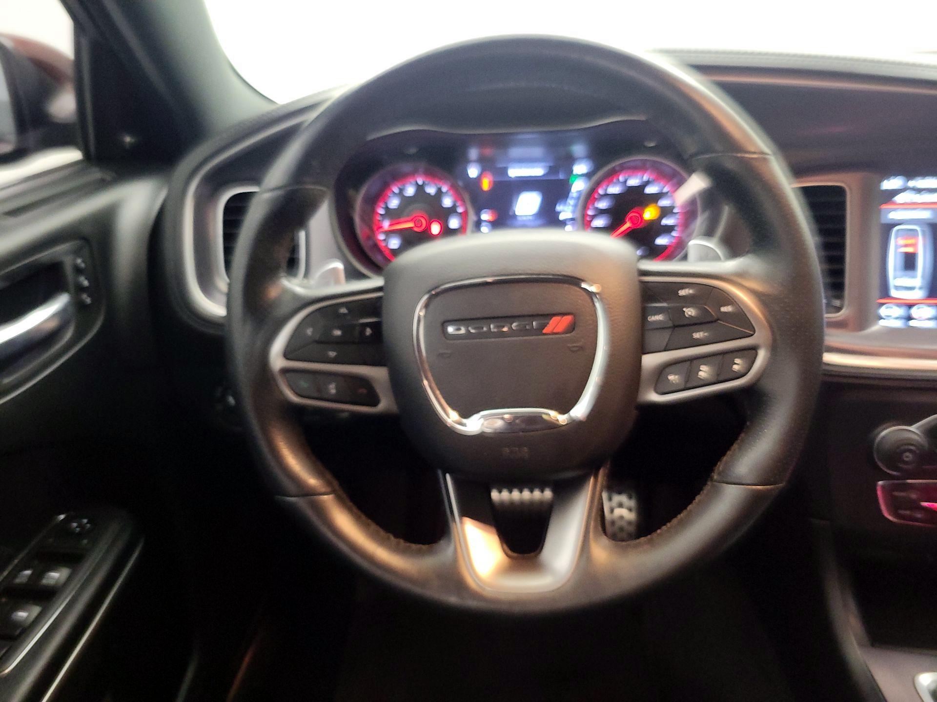 Thumbnail: 2020 Dodge Charger - 10