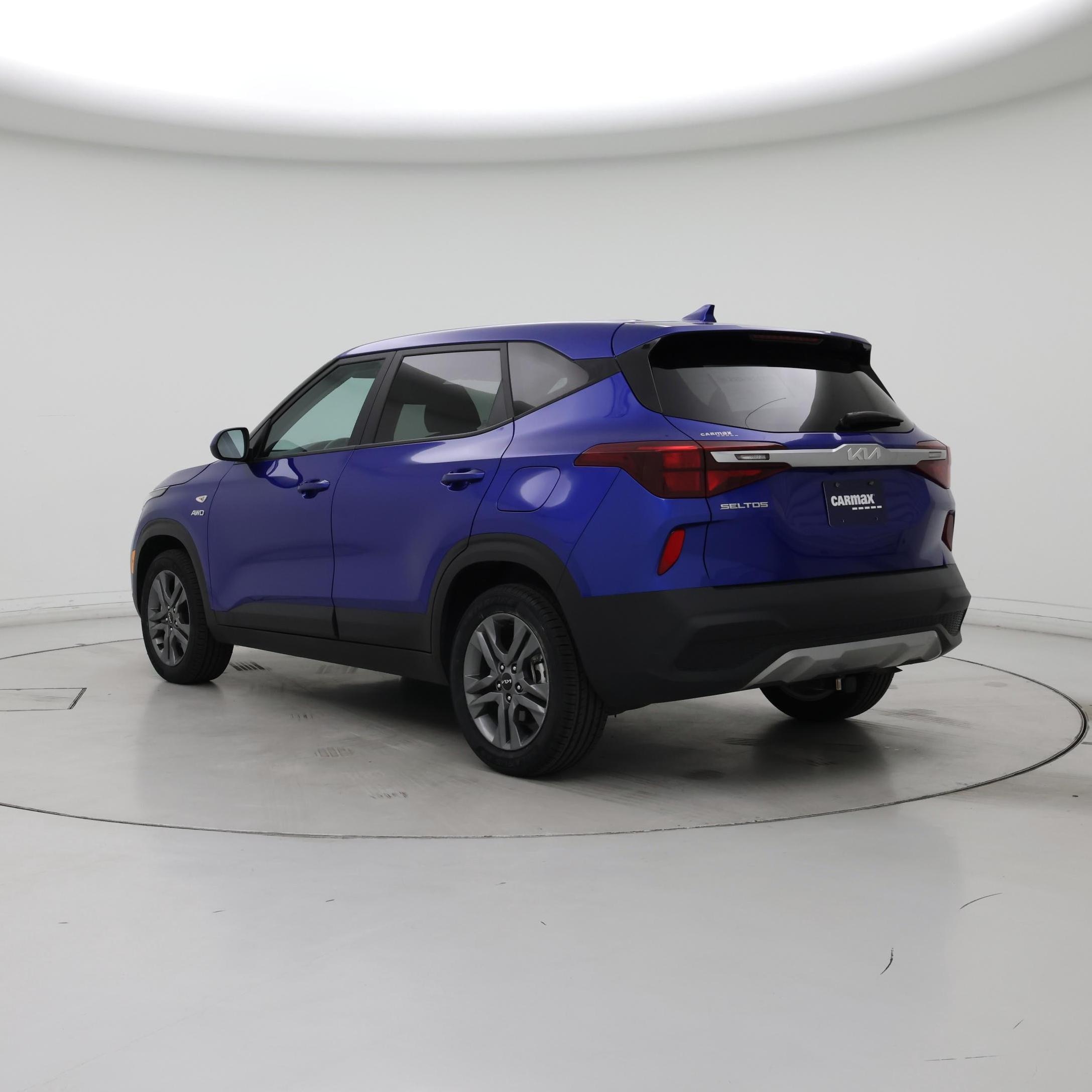 Thumbnail: 2023 Kia Seltos - 2