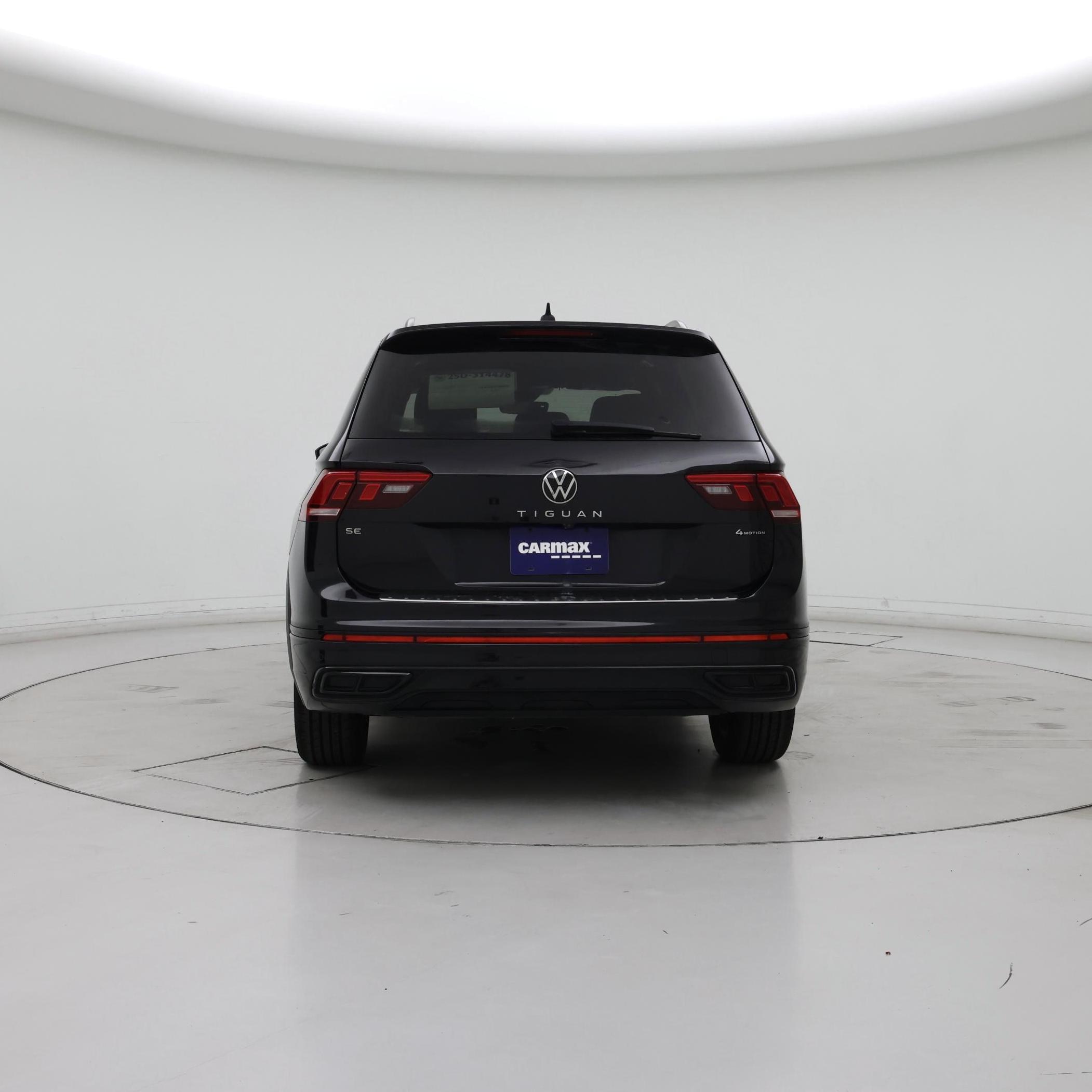 Thumbnail: 2022 Volkswagen Tiguan - 6