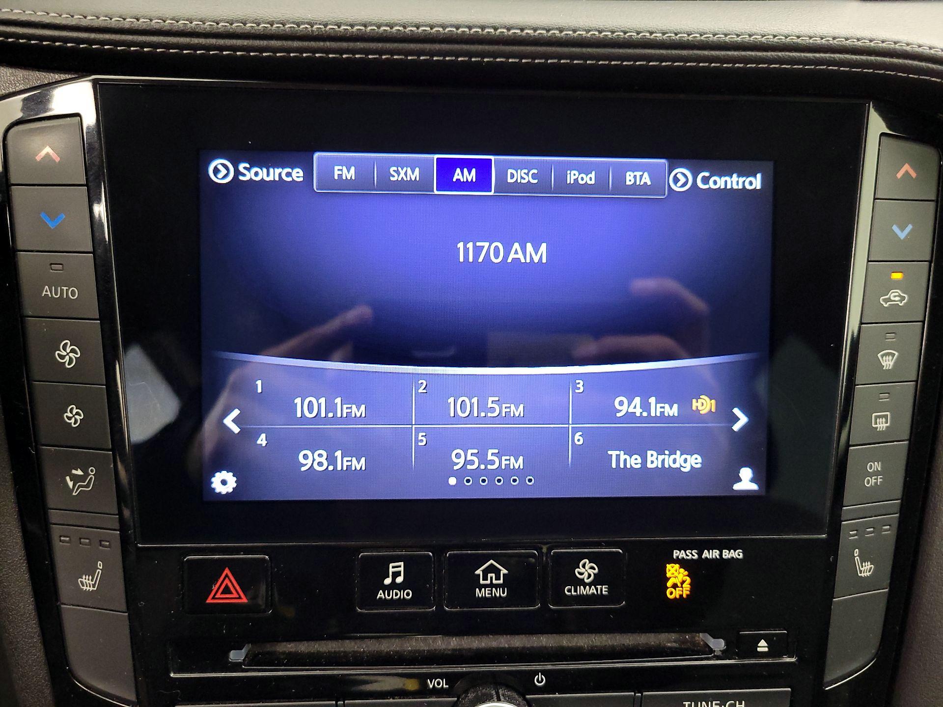 Thumbnail: 2019 INFINITI QX50 - 16