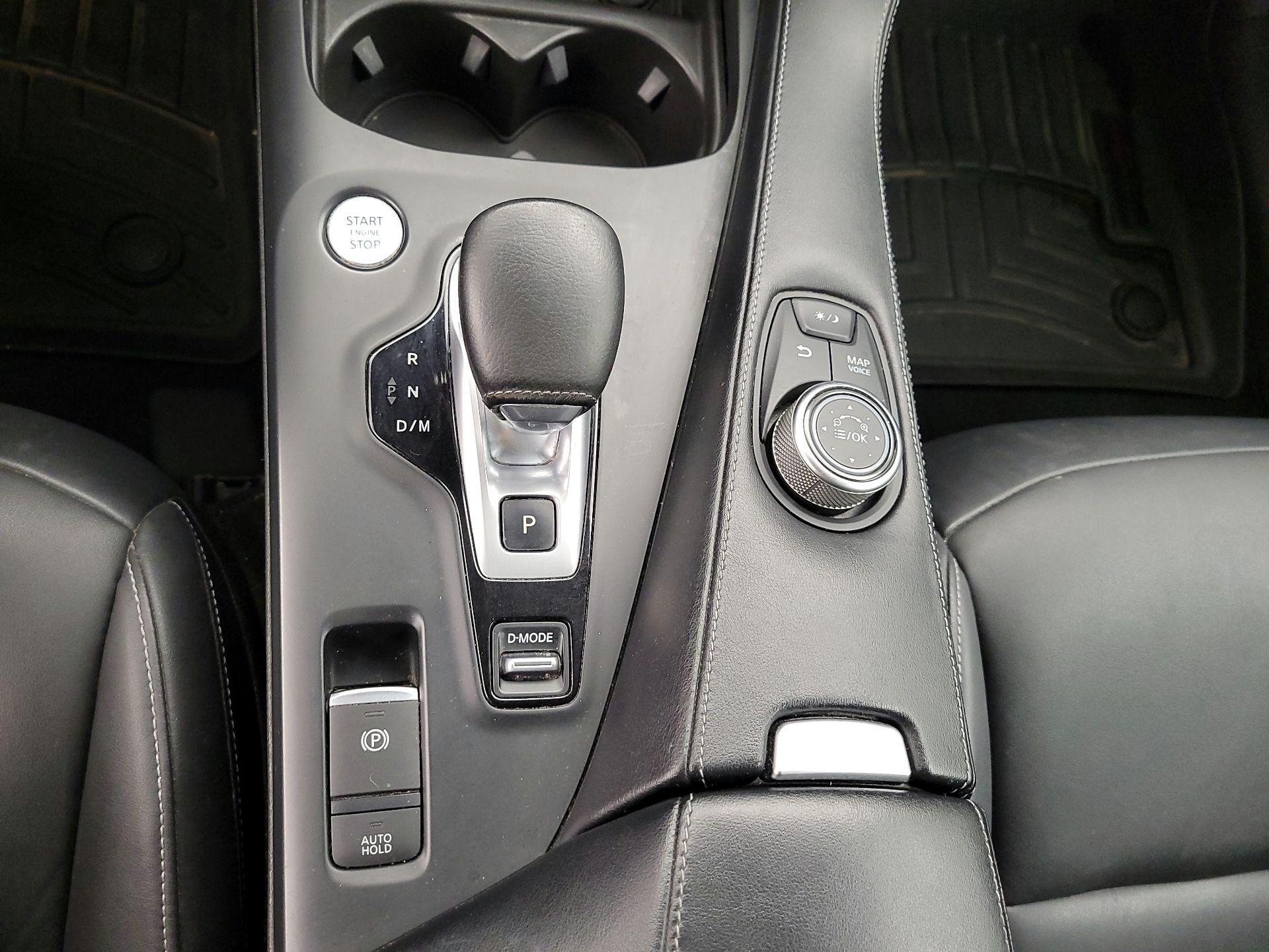 Thumbnail: 2019 INFINITI QX50 - 18