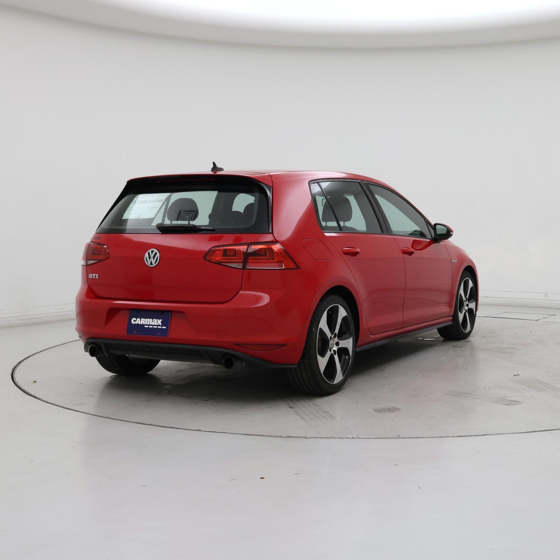 Thumbnail: 2017 Volkswagen Golf - 8