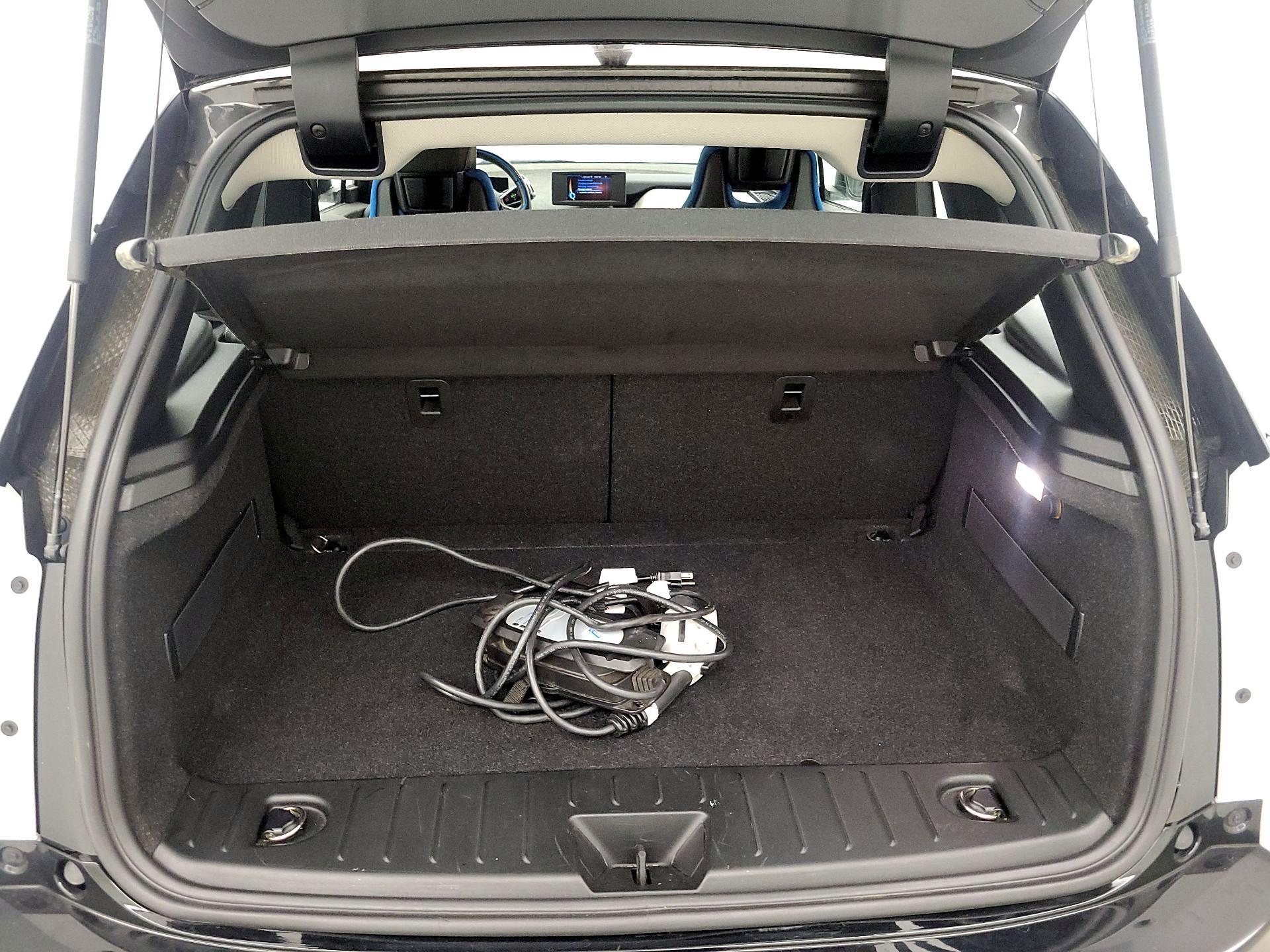 Thumbnail: 2016 BMW i3 - 16