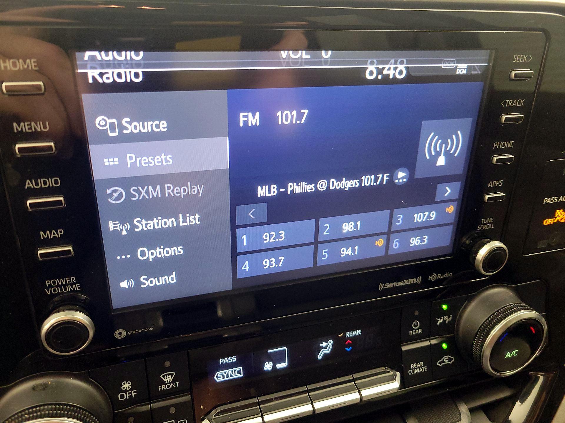 Thumbnail: 2022 Toyota Highlander - 13