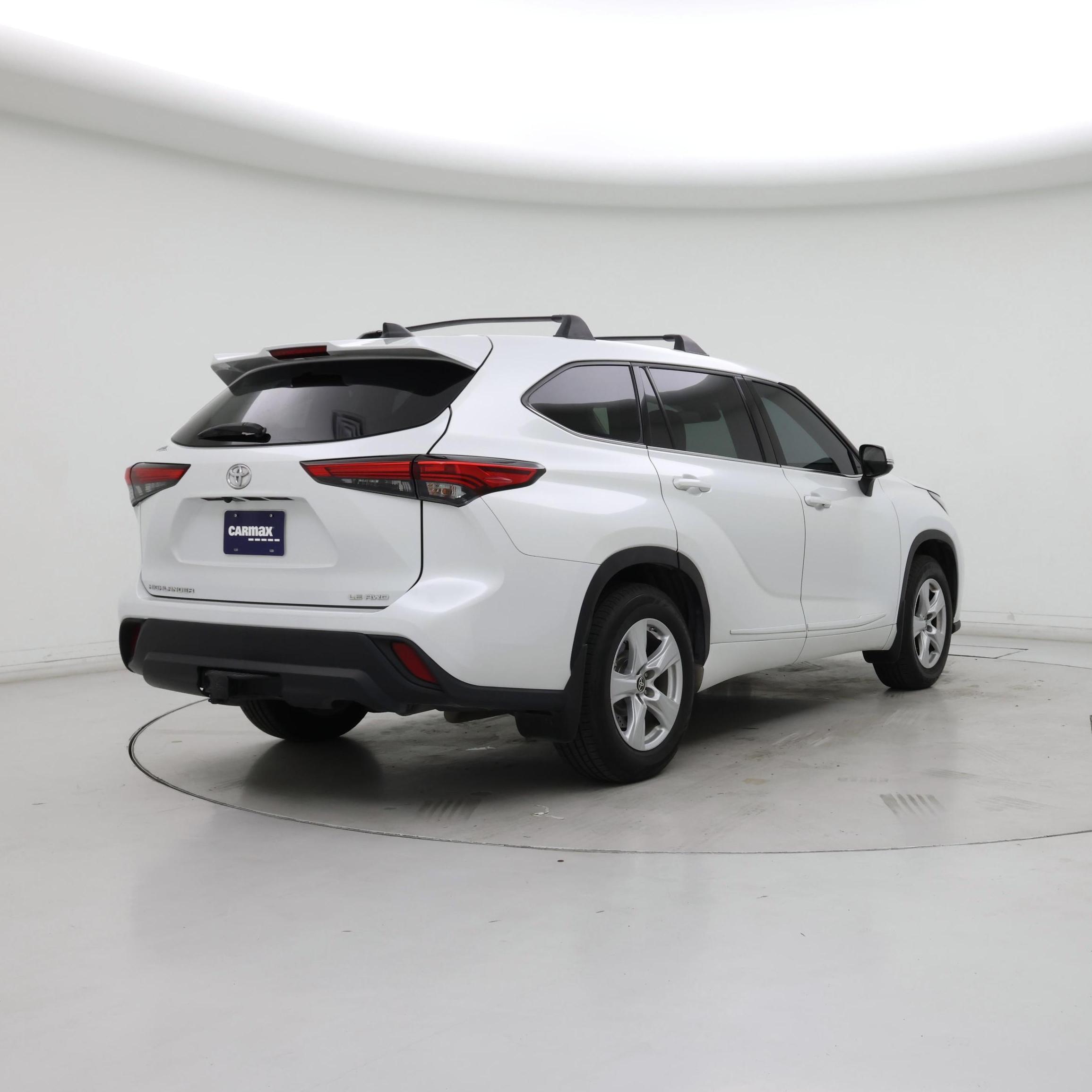 Thumbnail: 2022 Toyota Highlander - 8