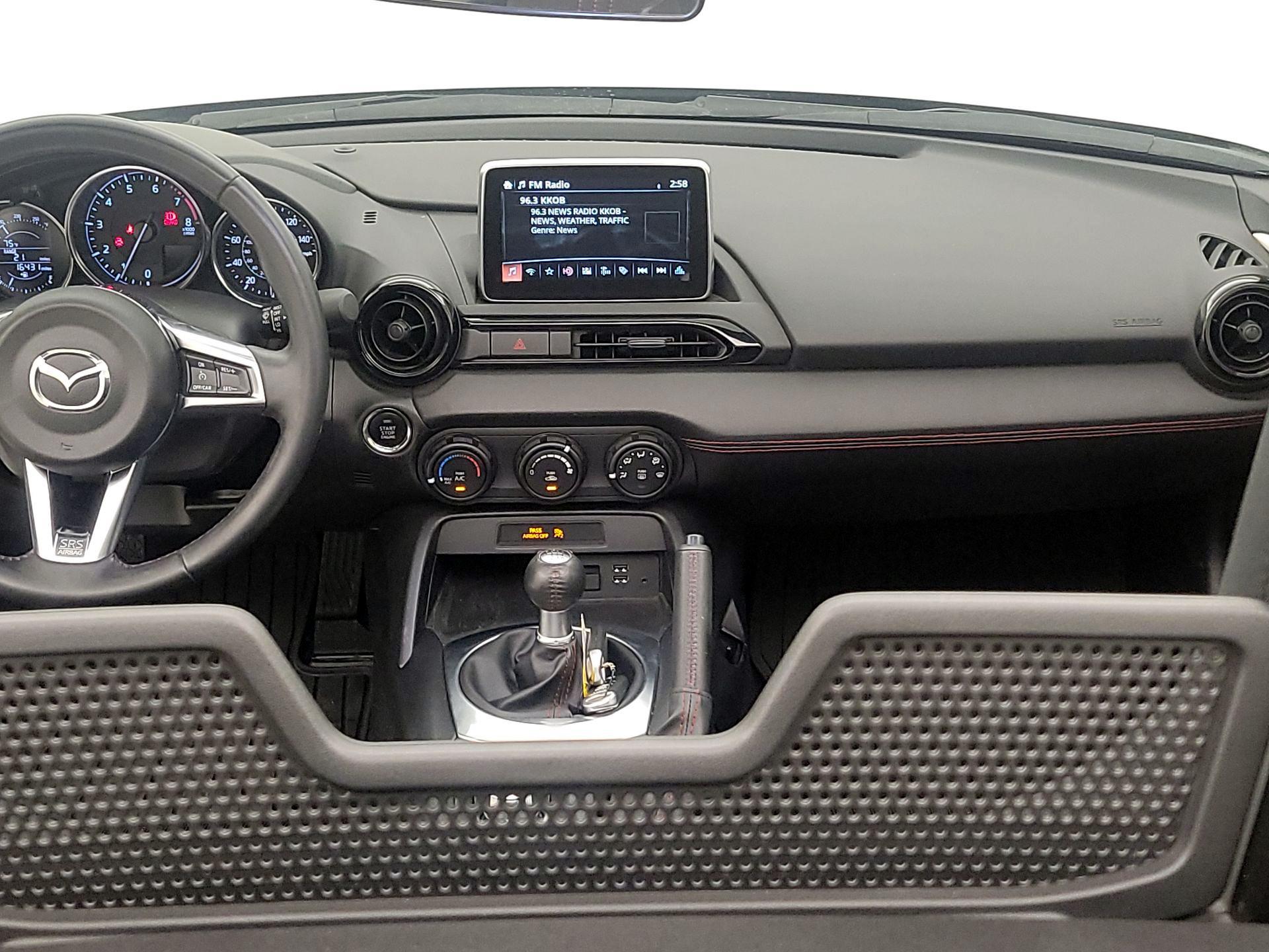 Thumbnail: 2016 Mazda MX-5 Miata - 9