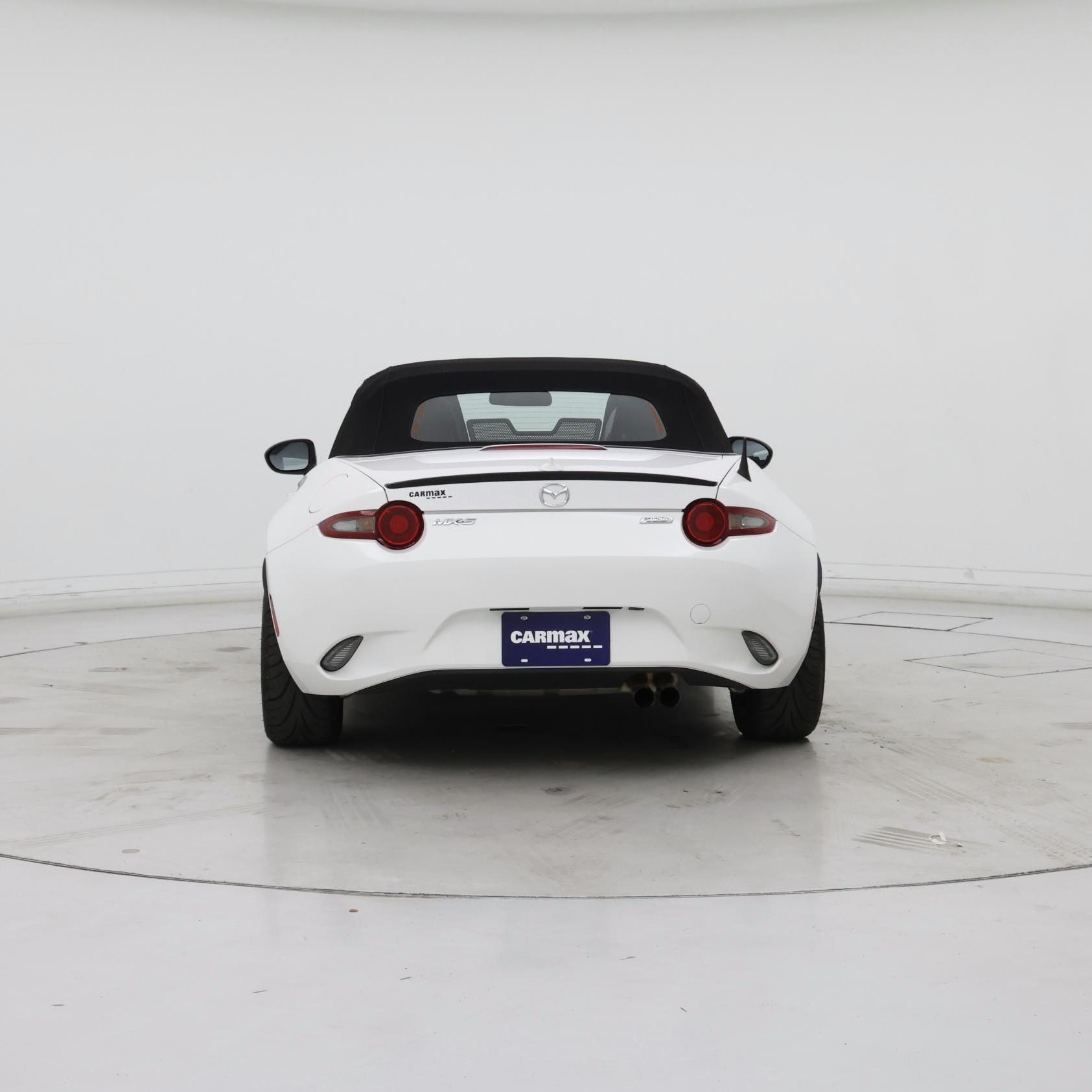 Thumbnail: 2016 Mazda MX-5 Miata - 6