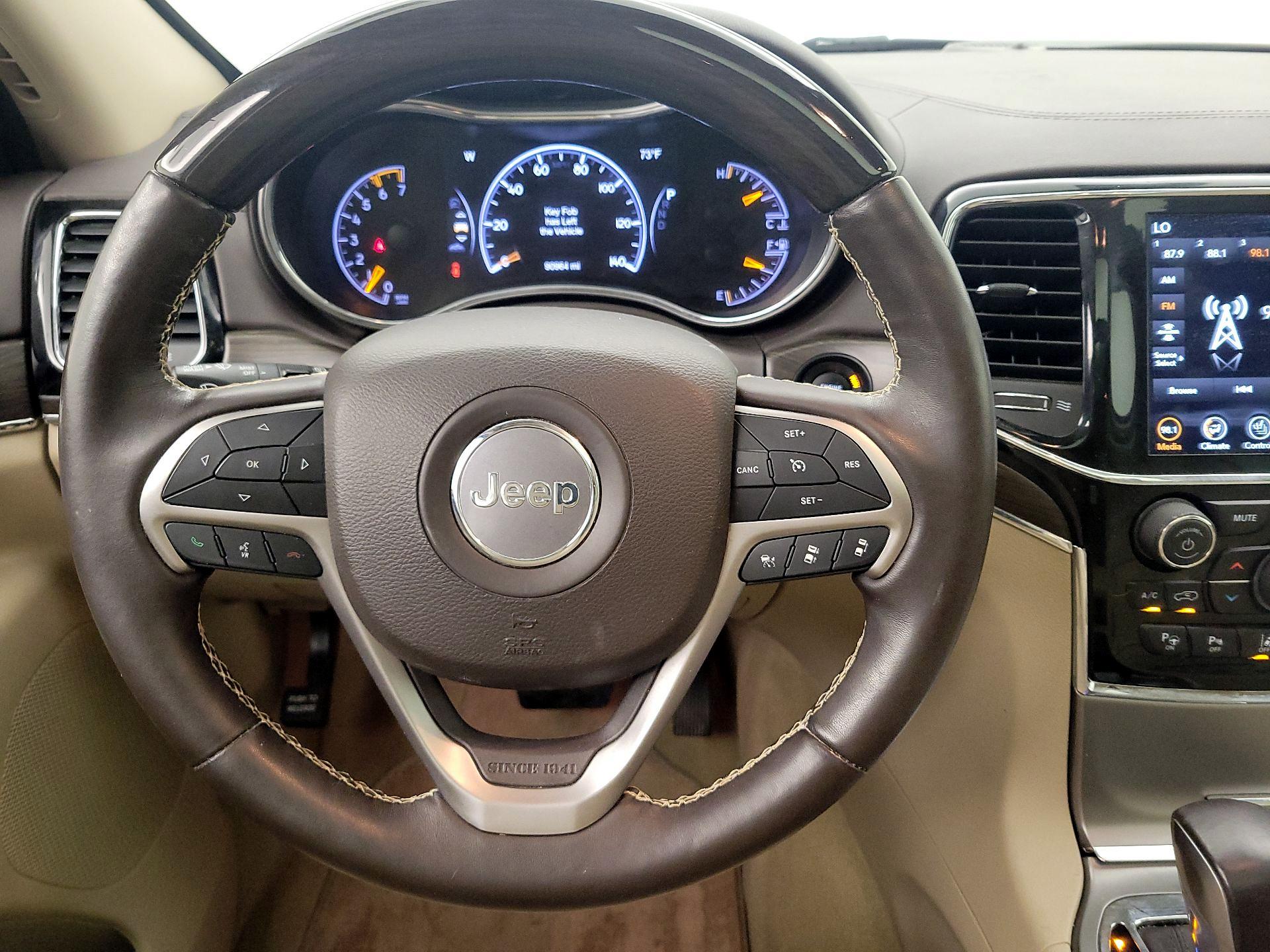 Thumbnail: 2020 Jeep Grand Cherokee - 10