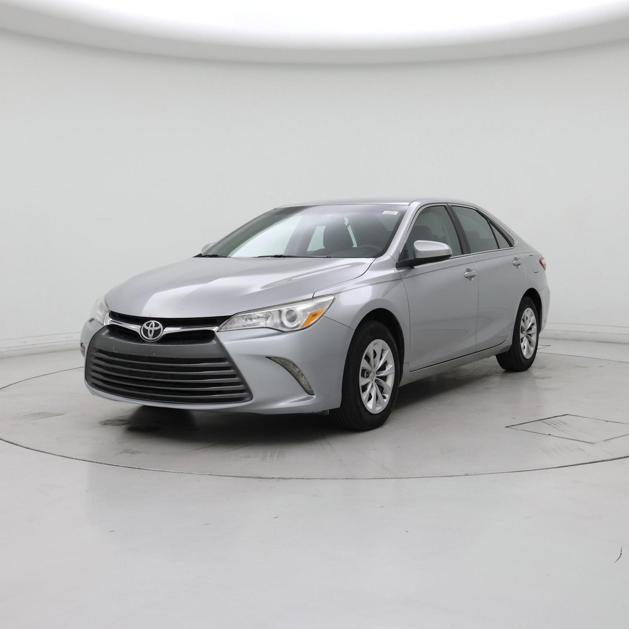 Thumbnail: 2017 Toyota Camry - 4