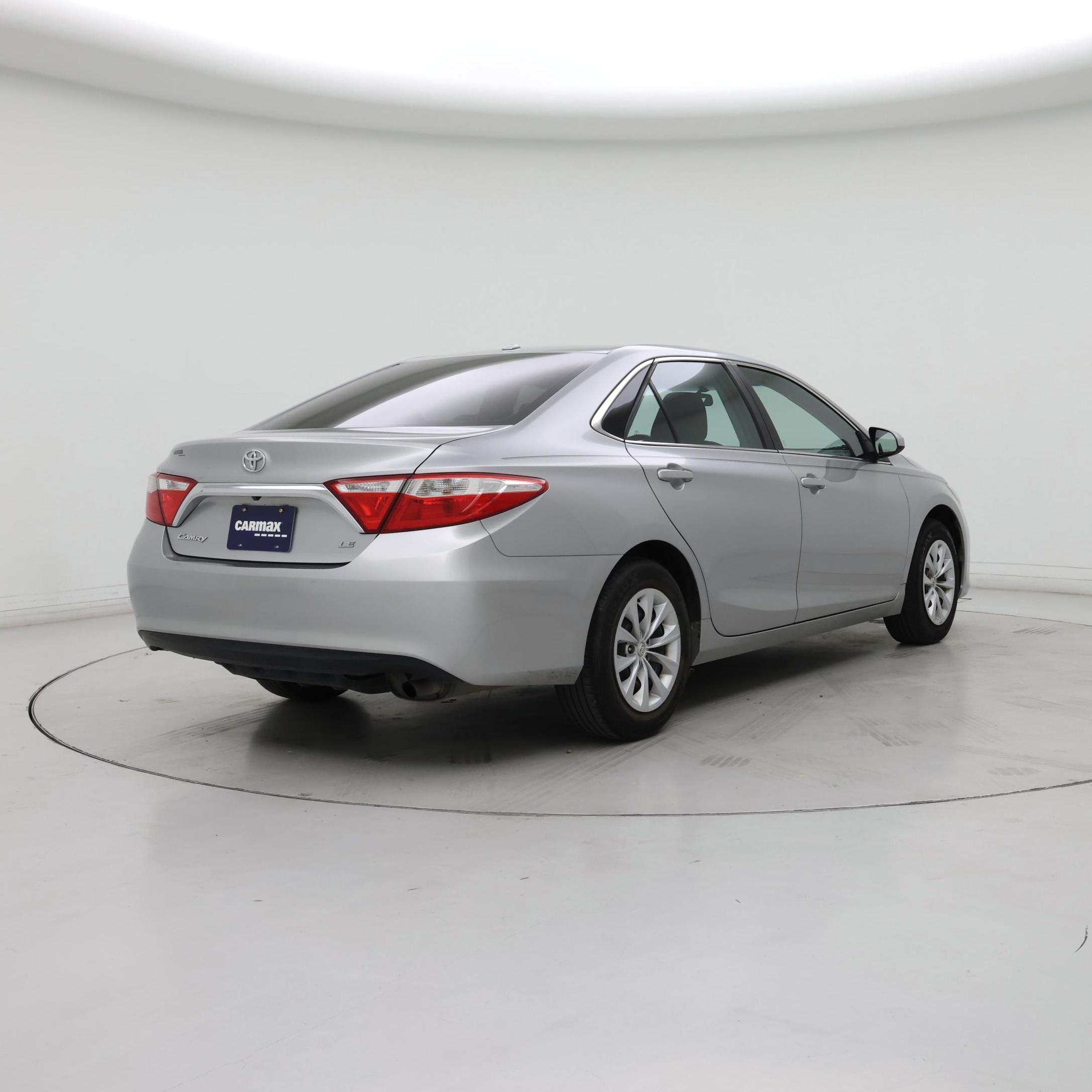 Thumbnail: 2017 Toyota Camry - 8