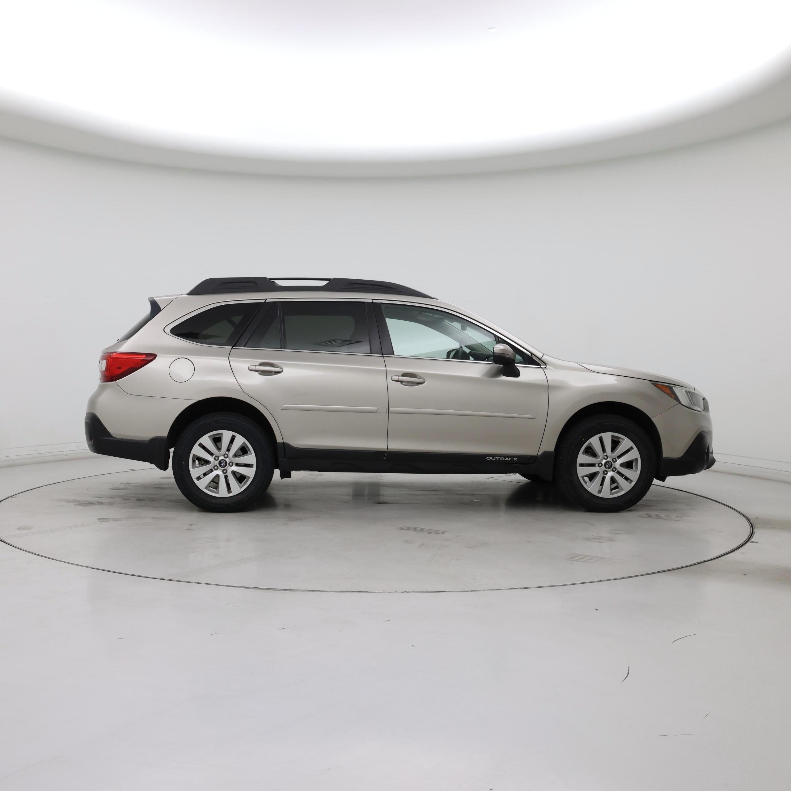 Thumbnail: 2018 Subaru Outback - 7