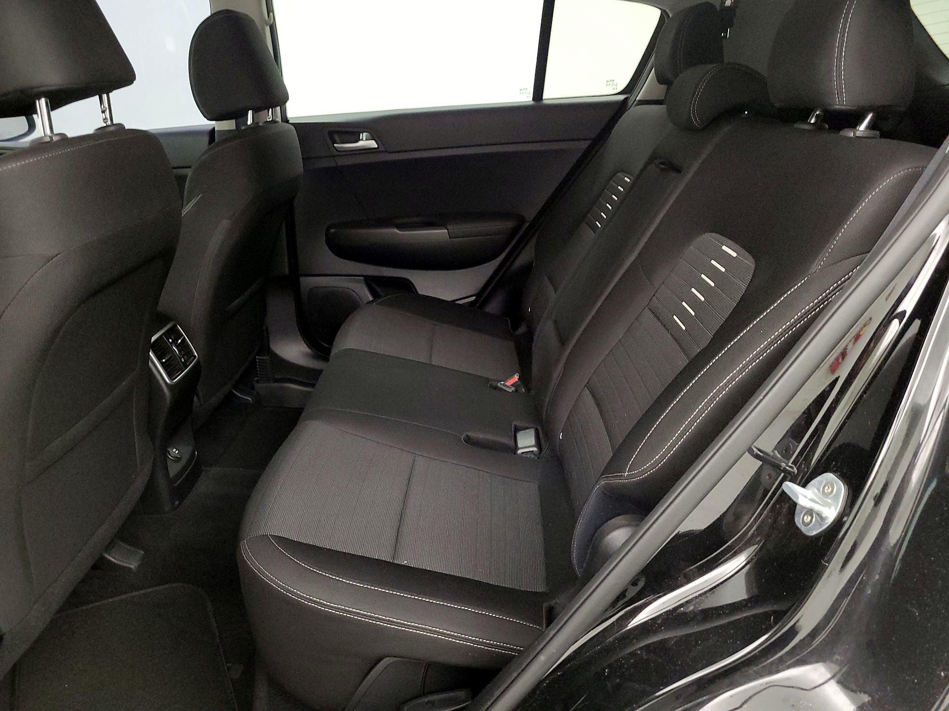 Thumbnail: 2019 Kia Sportage - 19