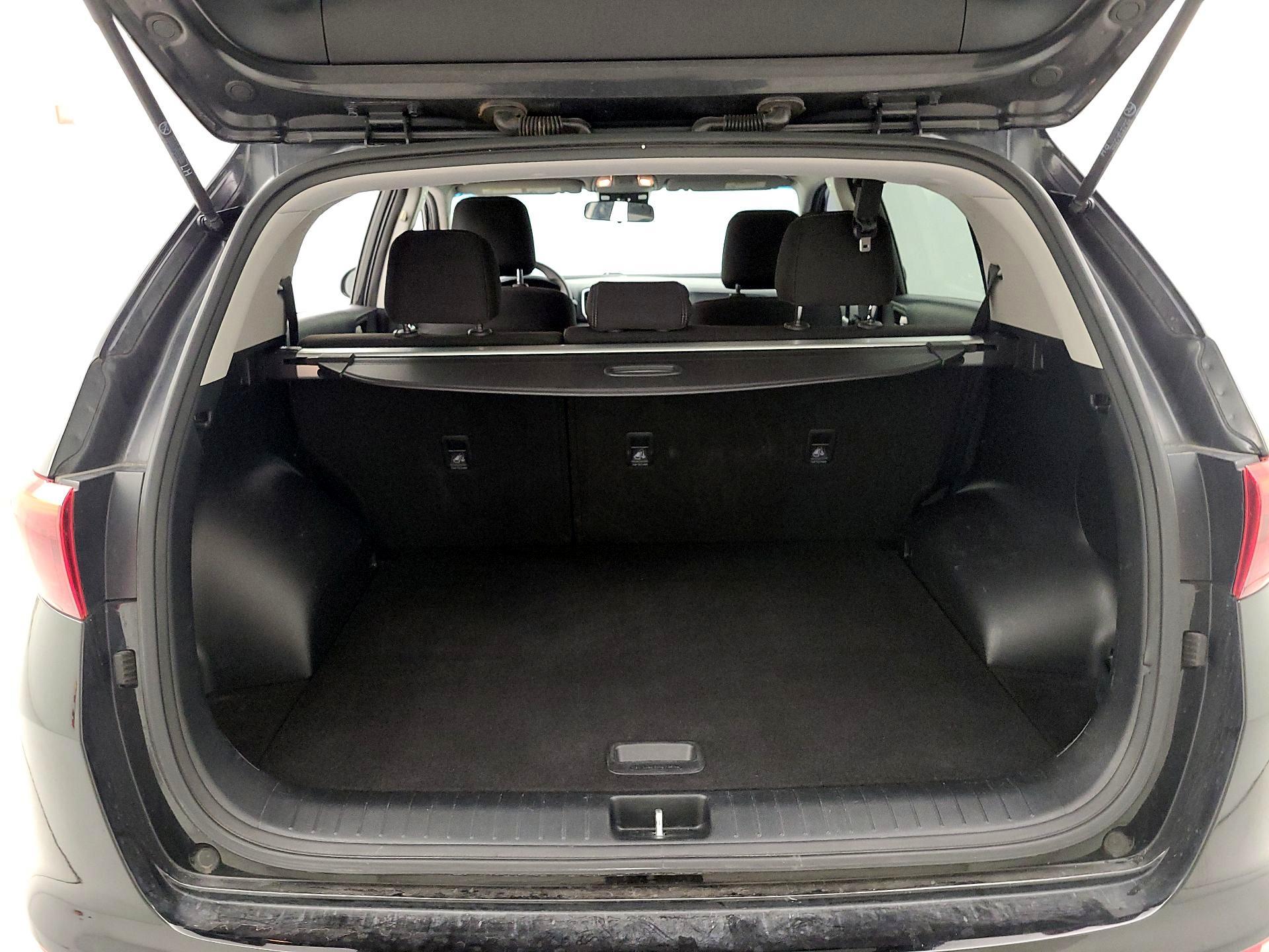 Thumbnail: 2019 Kia Sportage - 20