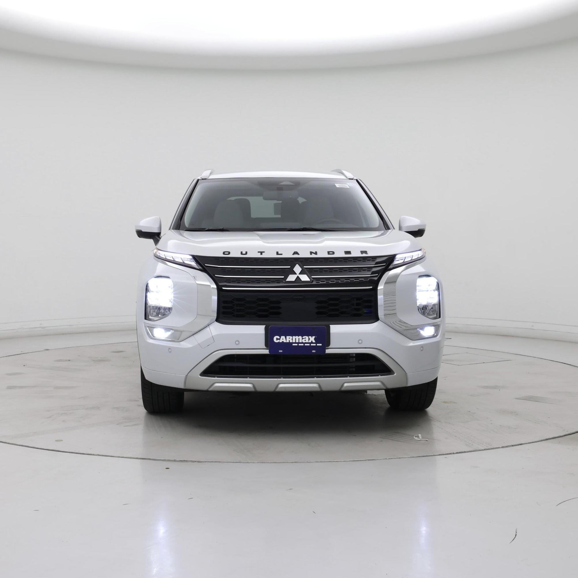Thumbnail: 2023 Mitsubishi Outlander - 5