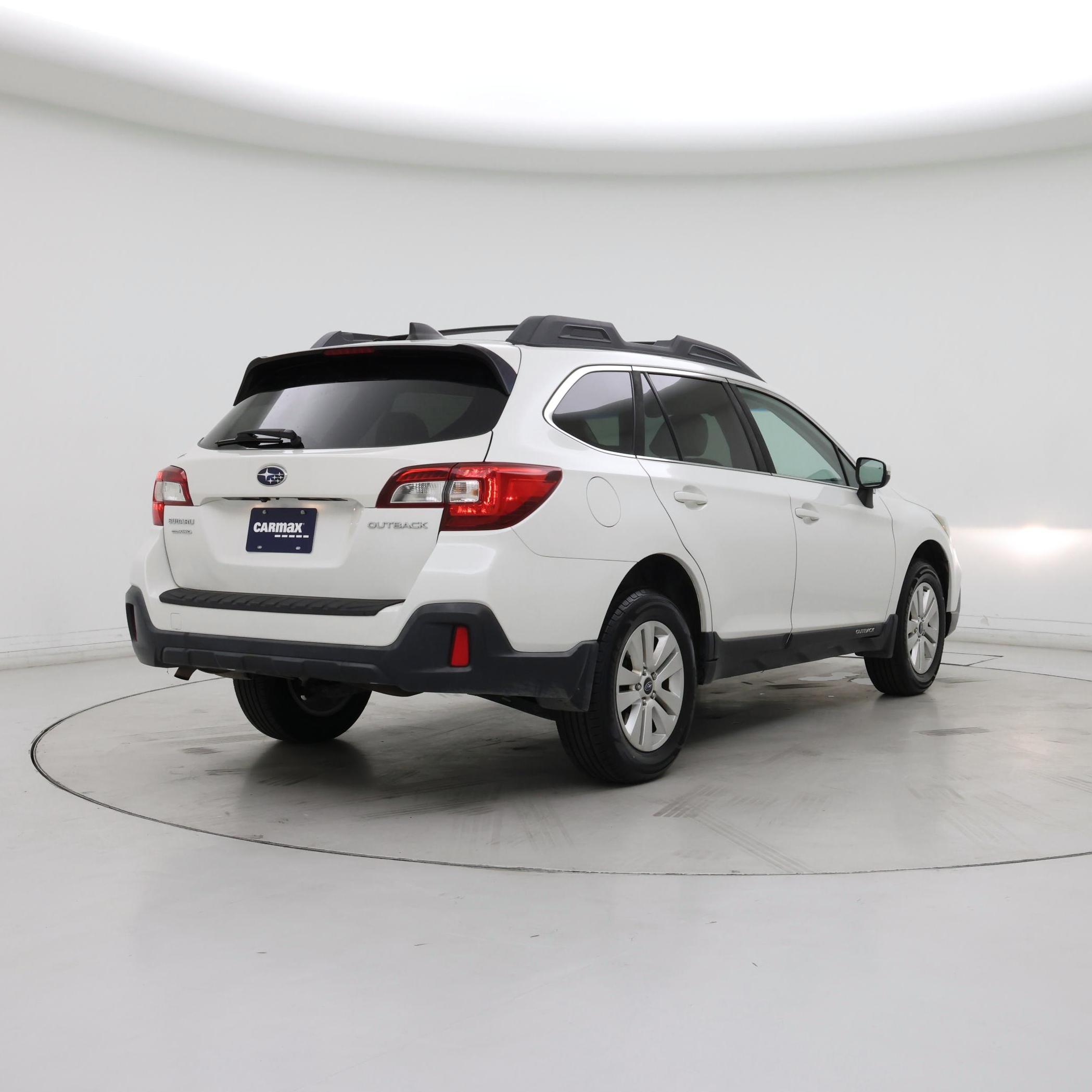 Thumbnail: 2018 Subaru Outback - 8