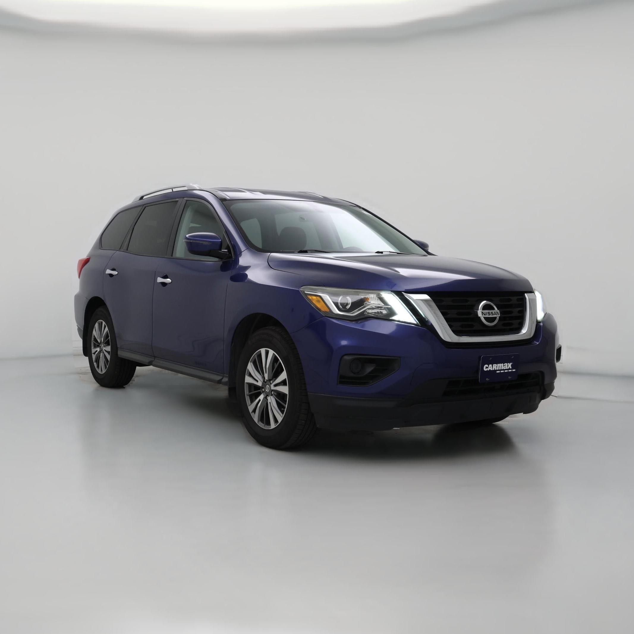 Thumbnail: 2017 Nissan Pathfinder - 1