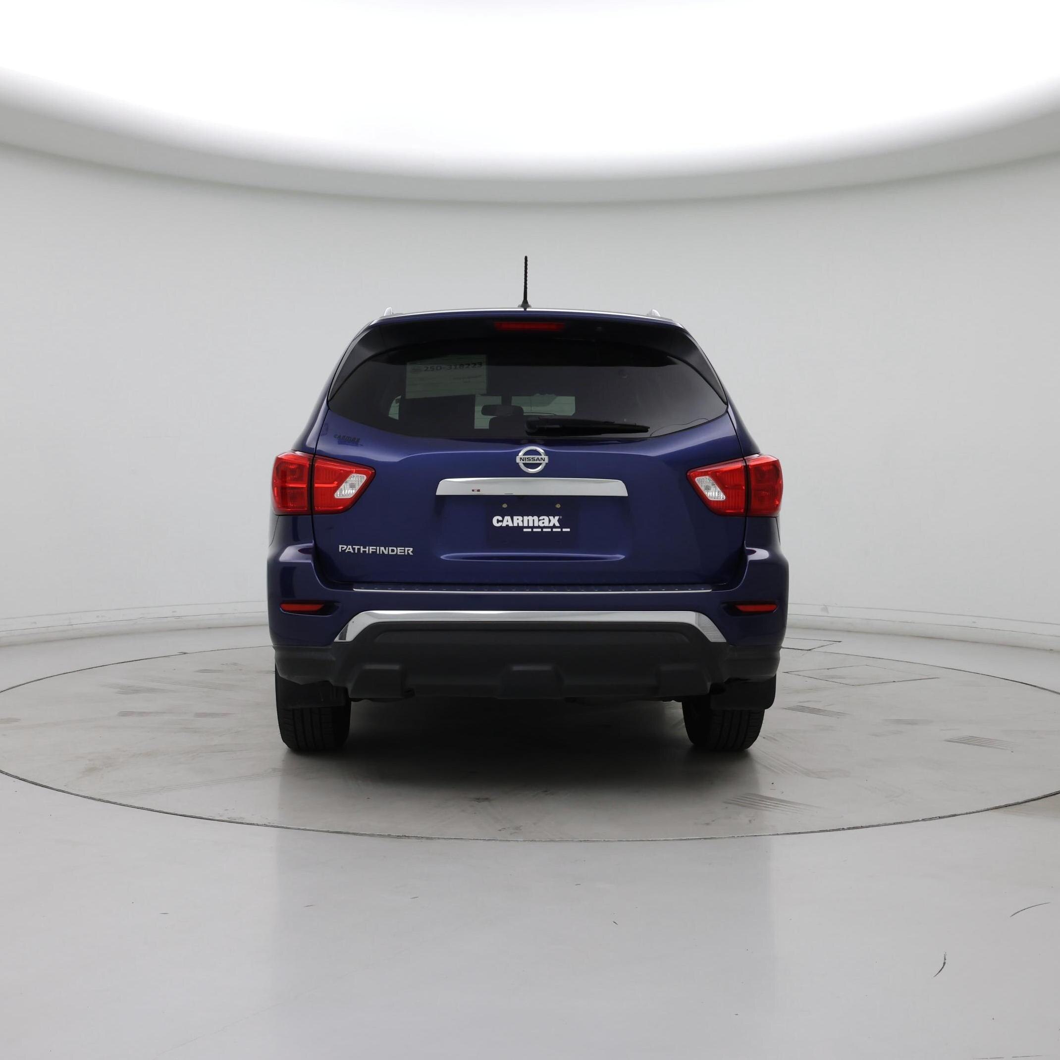 Thumbnail: 2017 Nissan Pathfinder - 6
