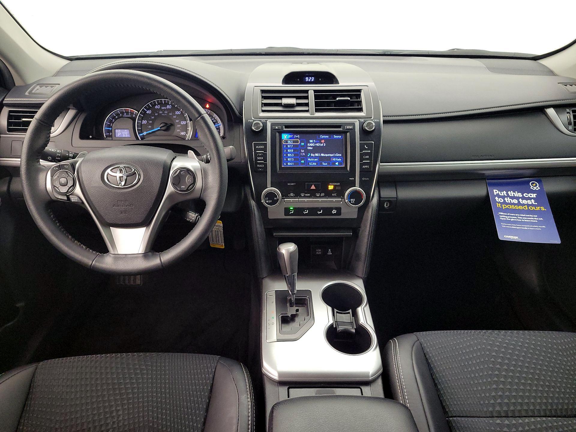 Thumbnail: 2014 Toyota Camry - 9