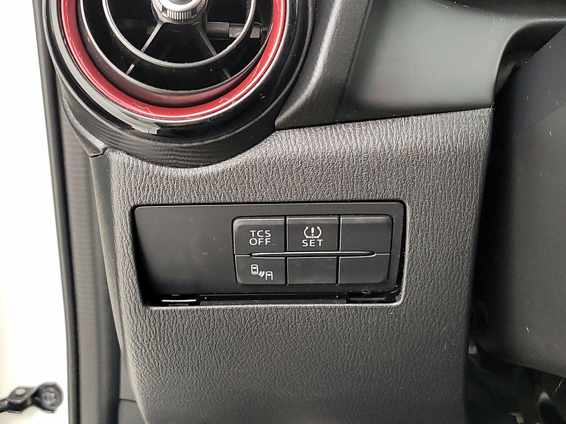 Thumbnail: 2017 Mazda CX-3 - 13