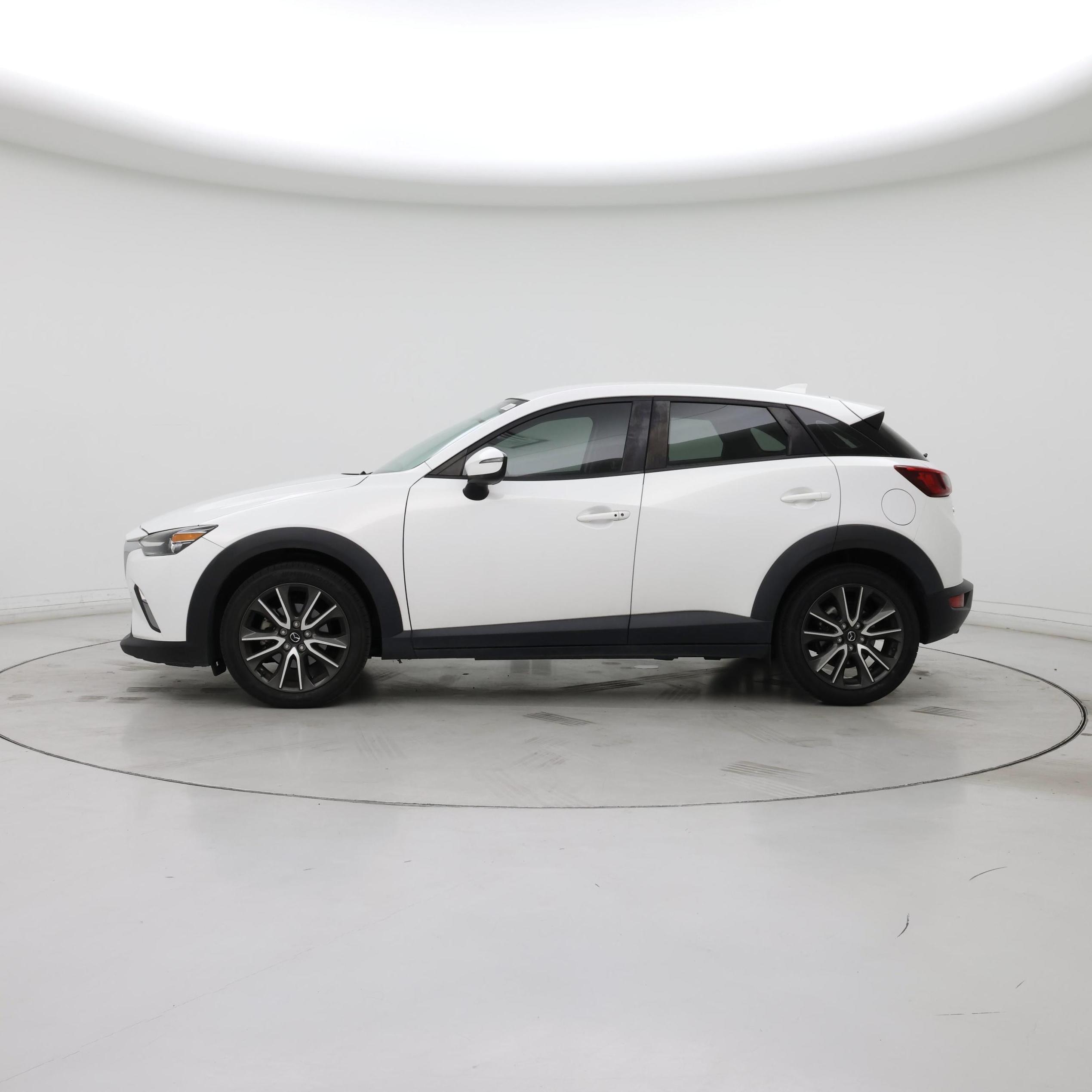 Thumbnail: 2017 Mazda CX-3 - 3
