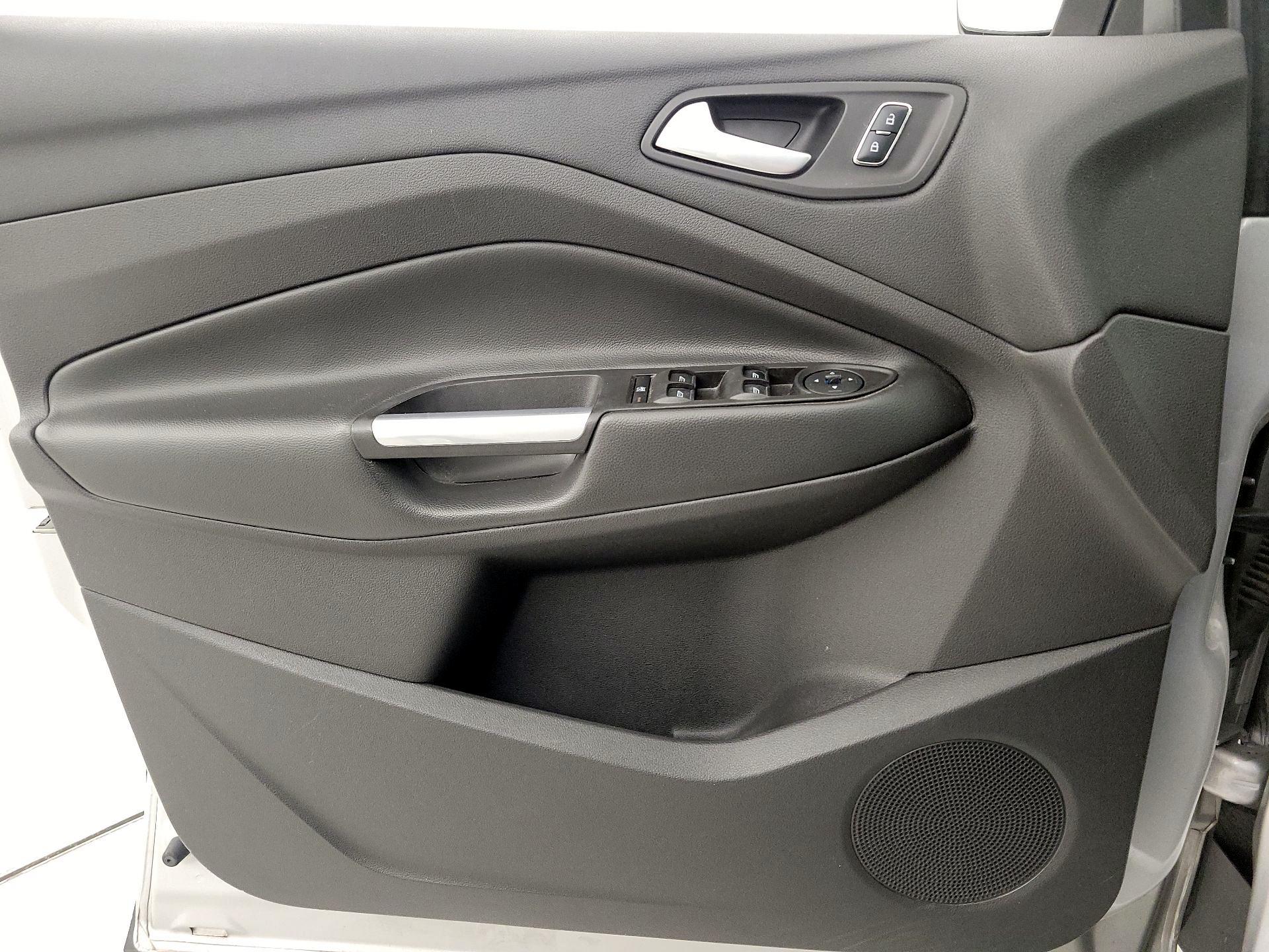 Thumbnail: 2015 Ford Escape - 12