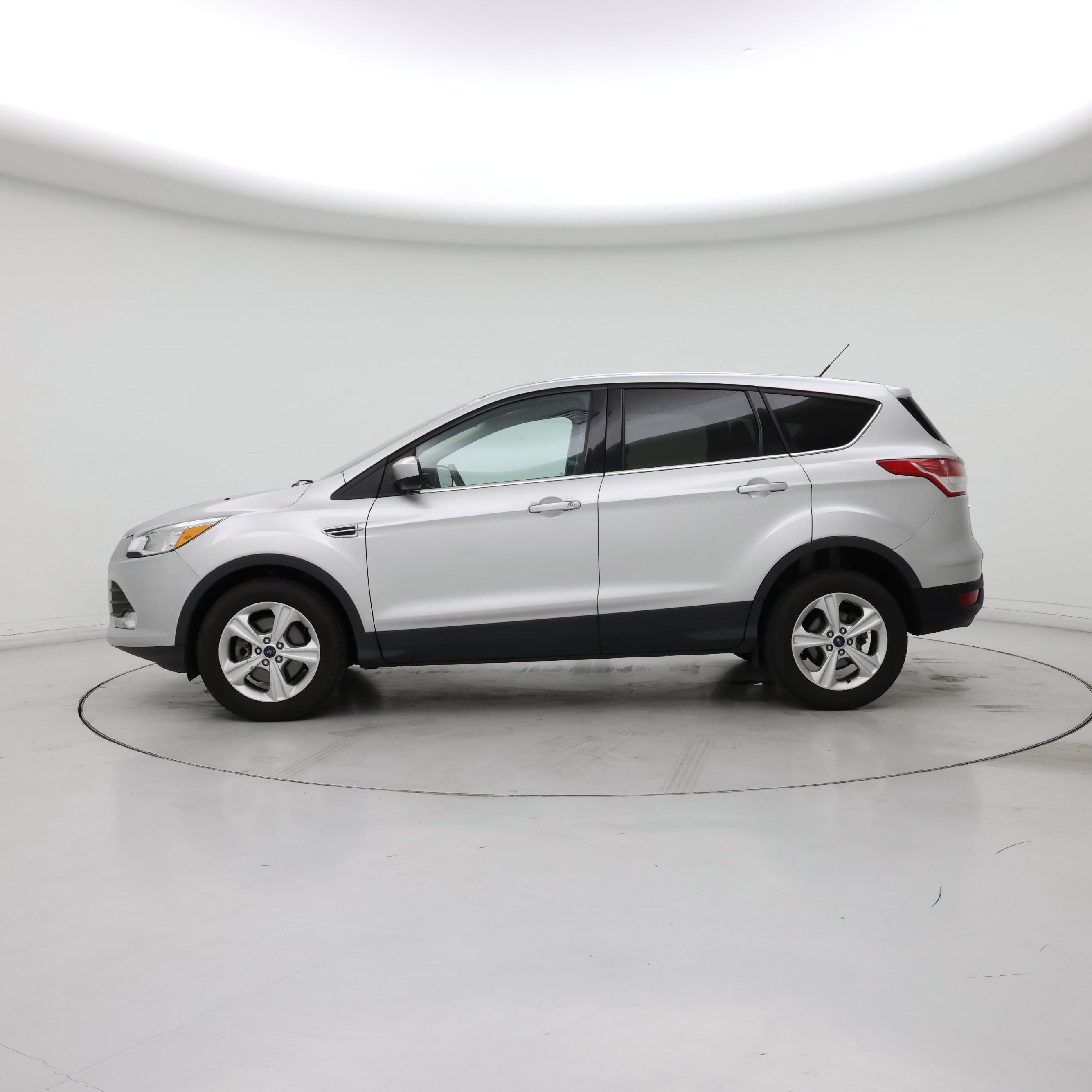 Thumbnail: 2015 Ford Escape - 3