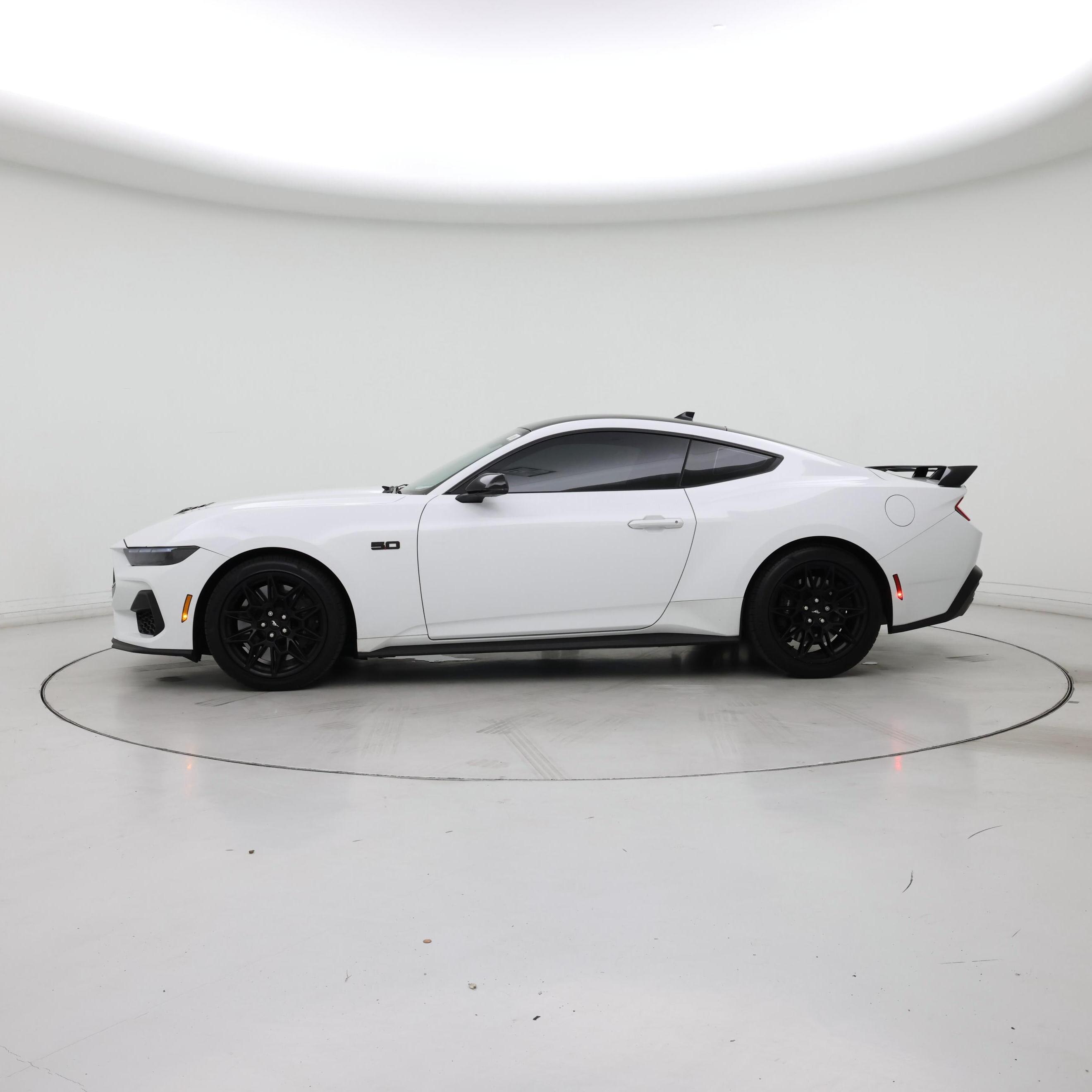 Thumbnail: 2024 Ford Mustang - 3