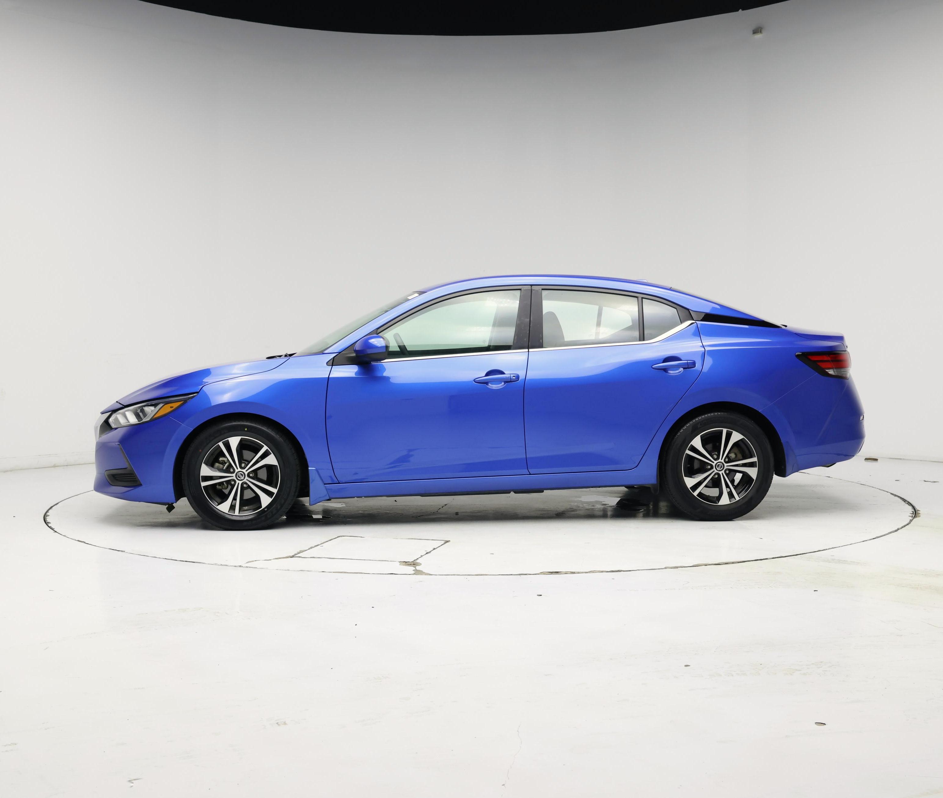 Thumbnail: 2020 Nissan Kicks - 3