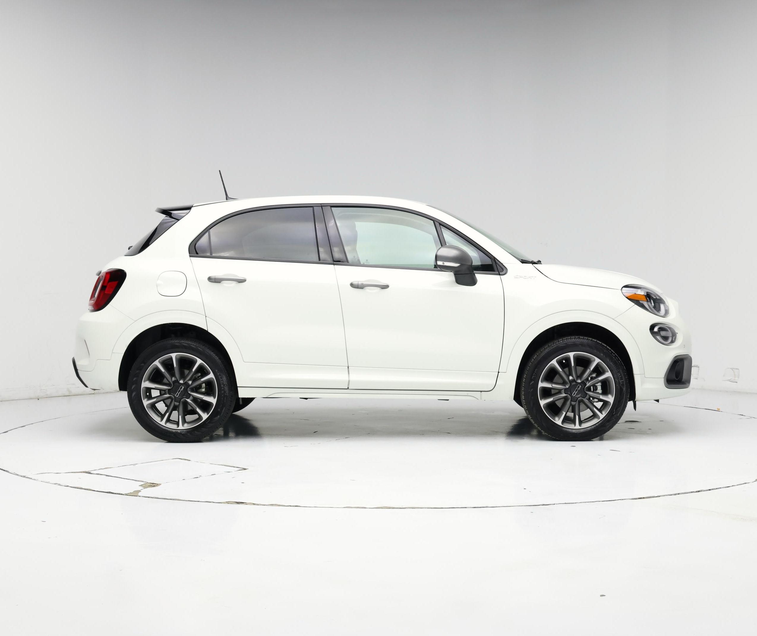 Thumbnail: 2023 Fiat 500X - 7