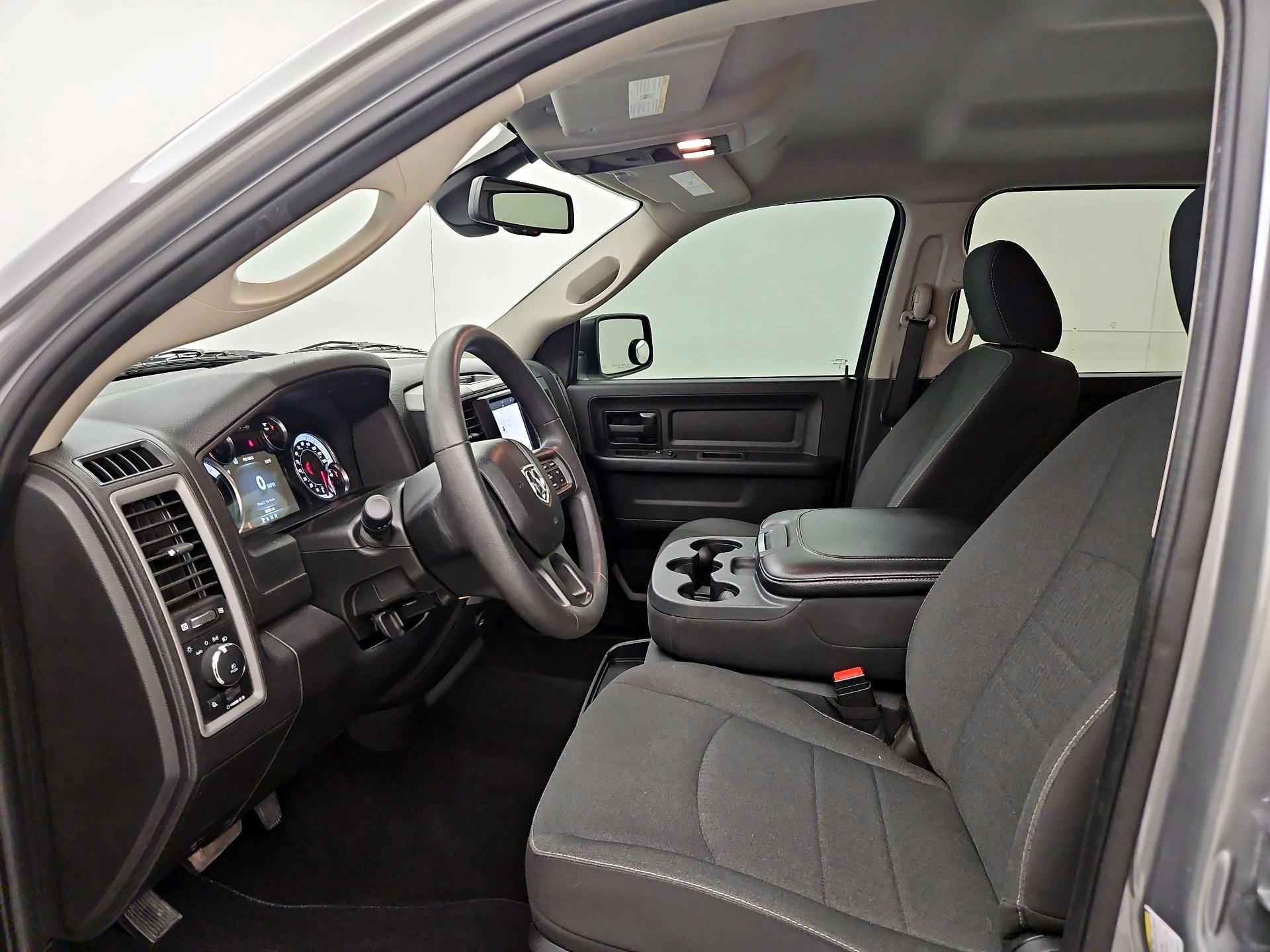 Thumbnail: 2023 RAM 1500 Classic - 11