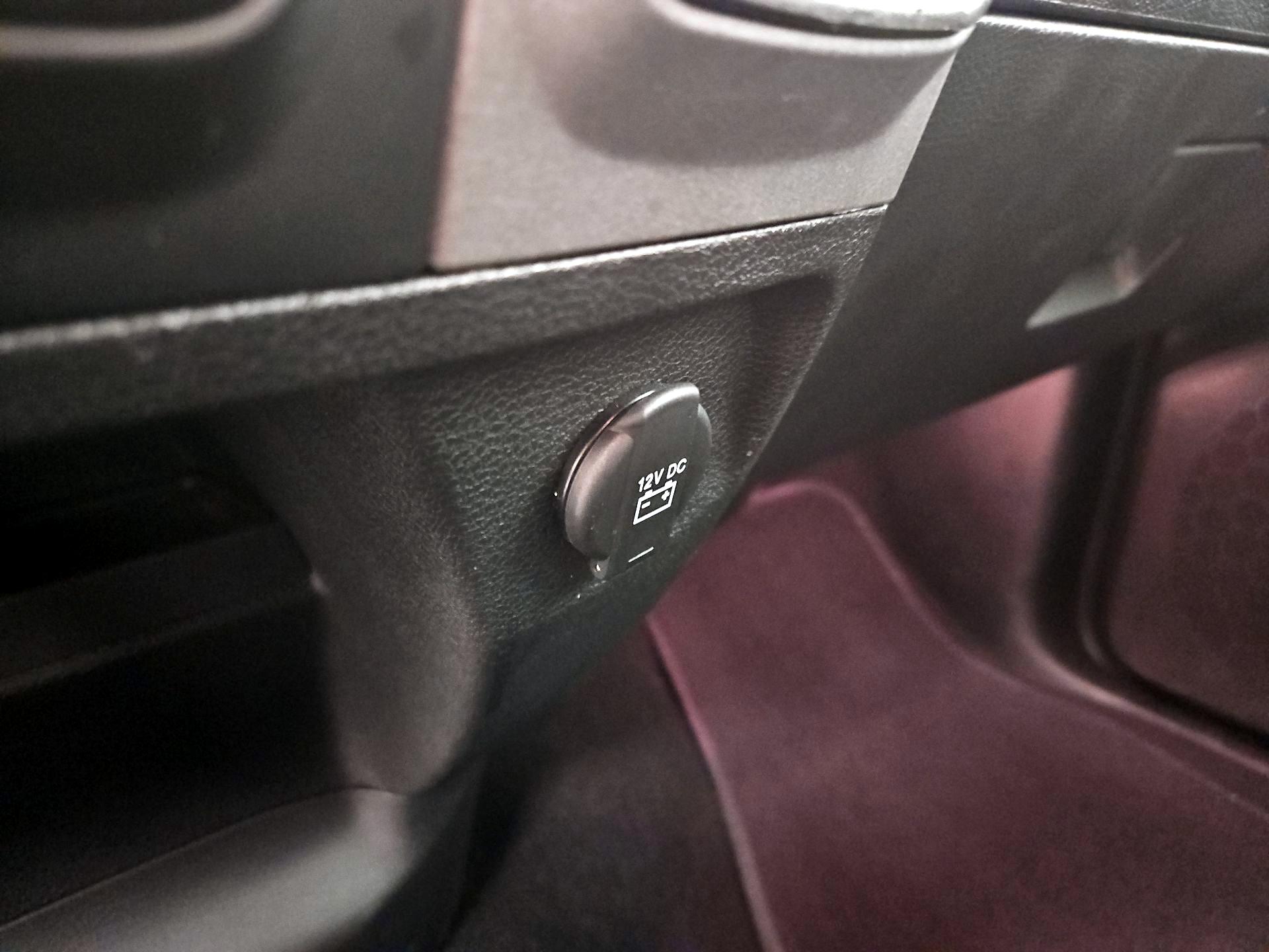 Thumbnail: 2023 RAM 1500 Classic - 18